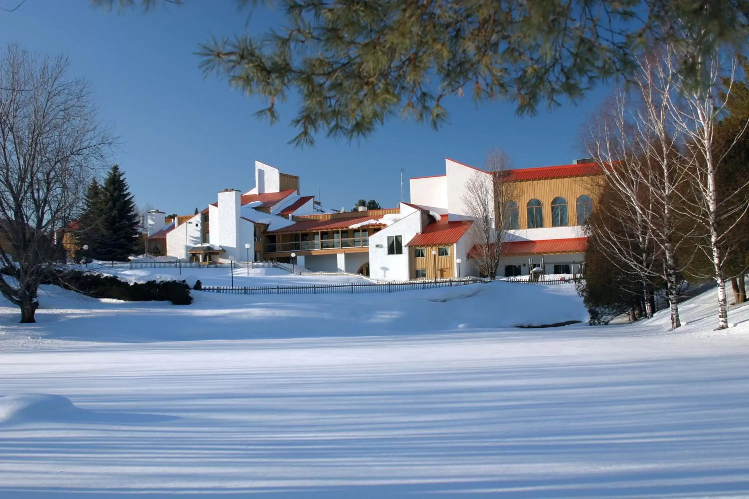 Property building, Winter in Hôtel Chéribourg