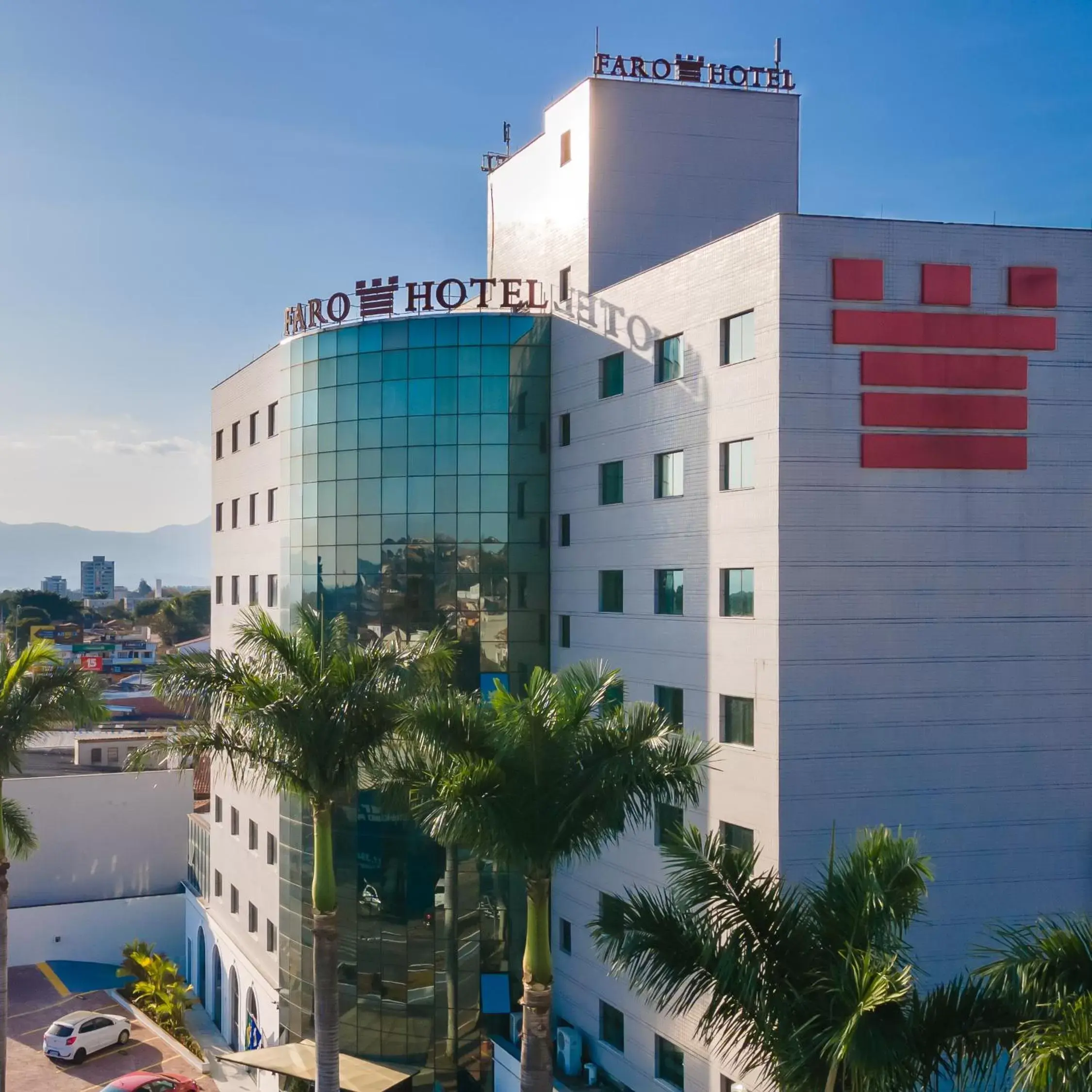 Property building in Faro Hotel Taubaté Property building in Faro Hotel Taubaté