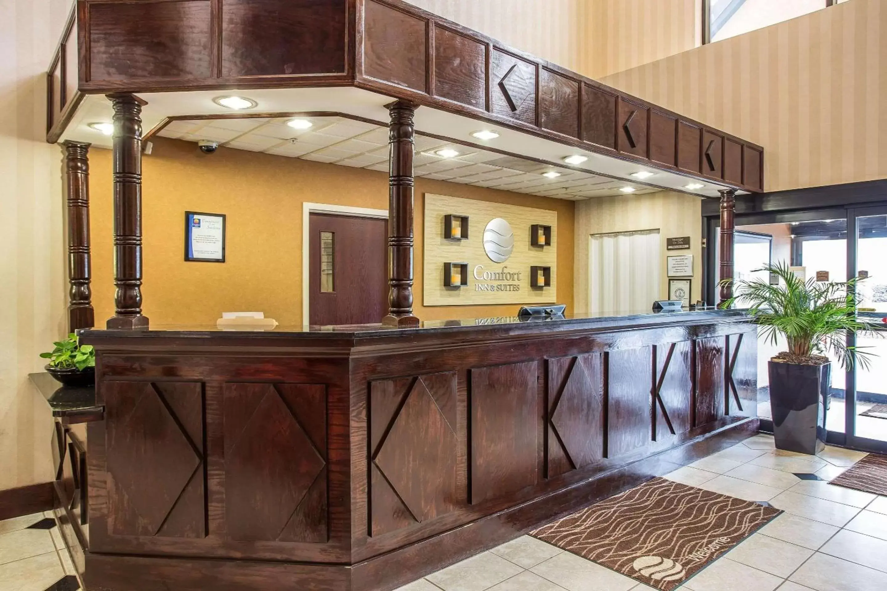 Lobby or reception, Lobby/Reception in Comfort Inn & Suites Ft.Jackson Maingate