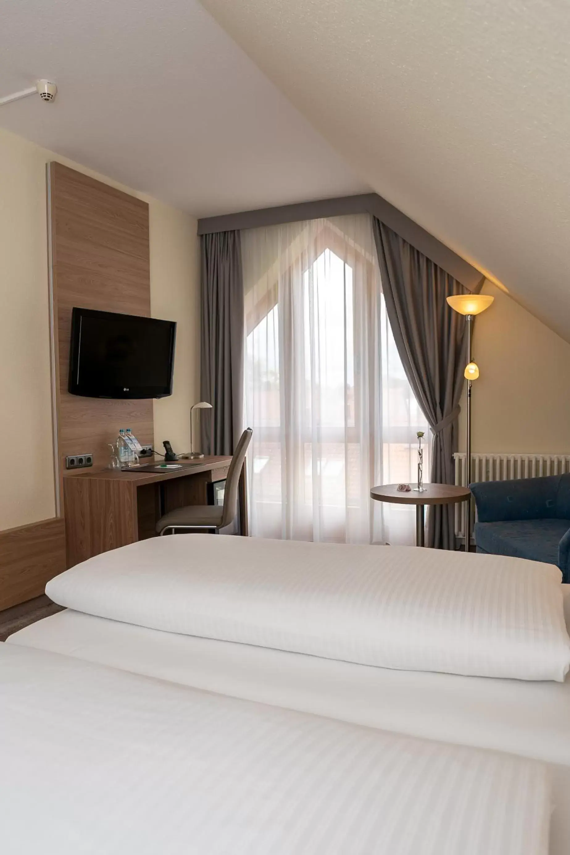 Bedroom, Bed in Hotel Kastanienhof