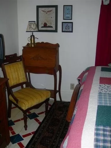 Bedroom, Bed in Strawberry Farm B and B