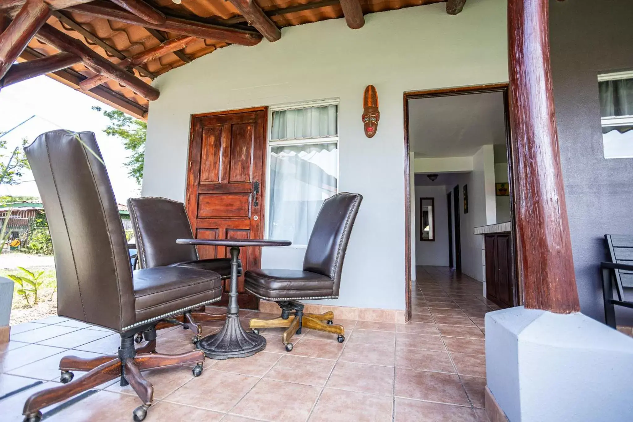 Seating Area in Hotel El Rancho