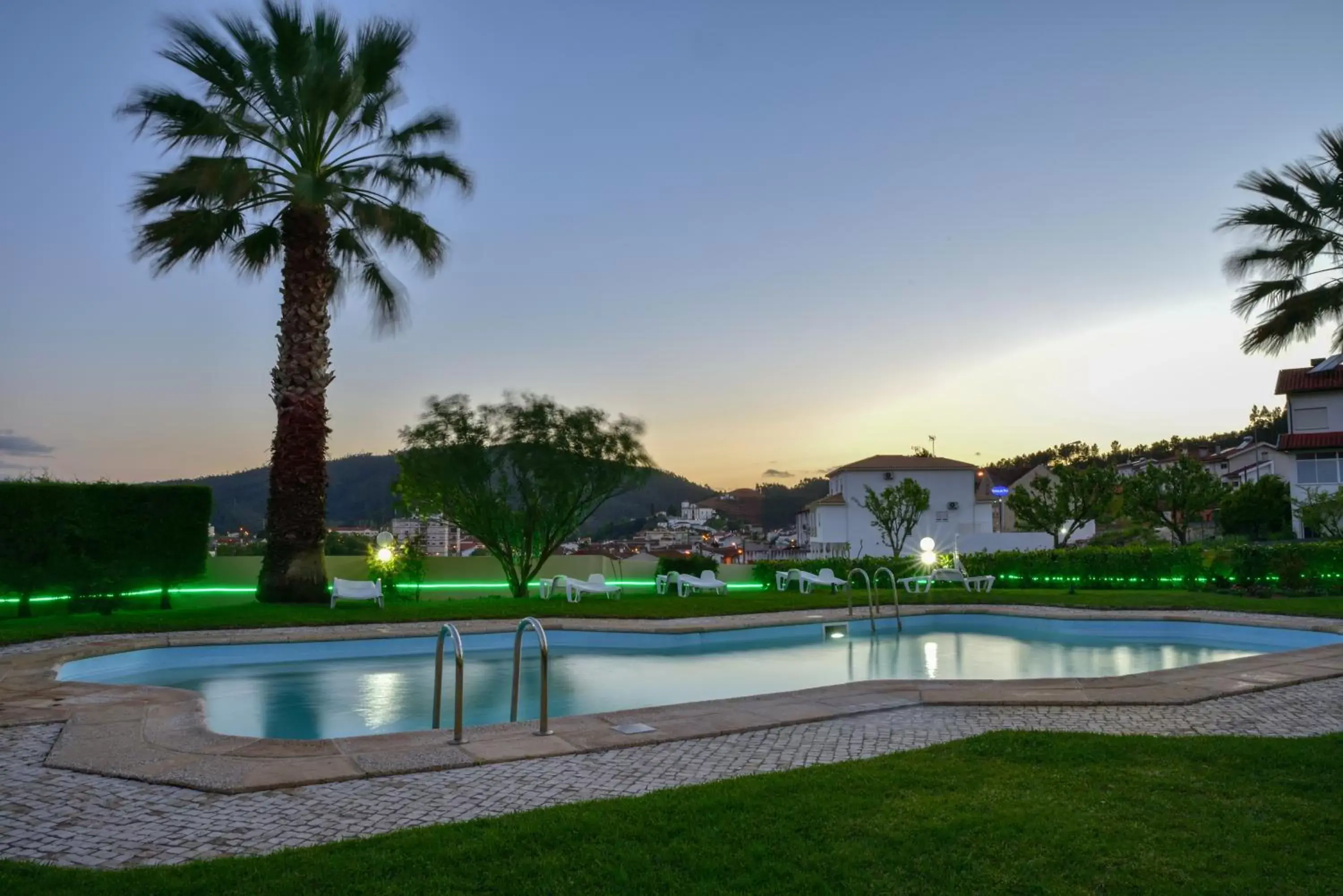 Mountain view, Swimming Pool in Hotel Quinta do Viso