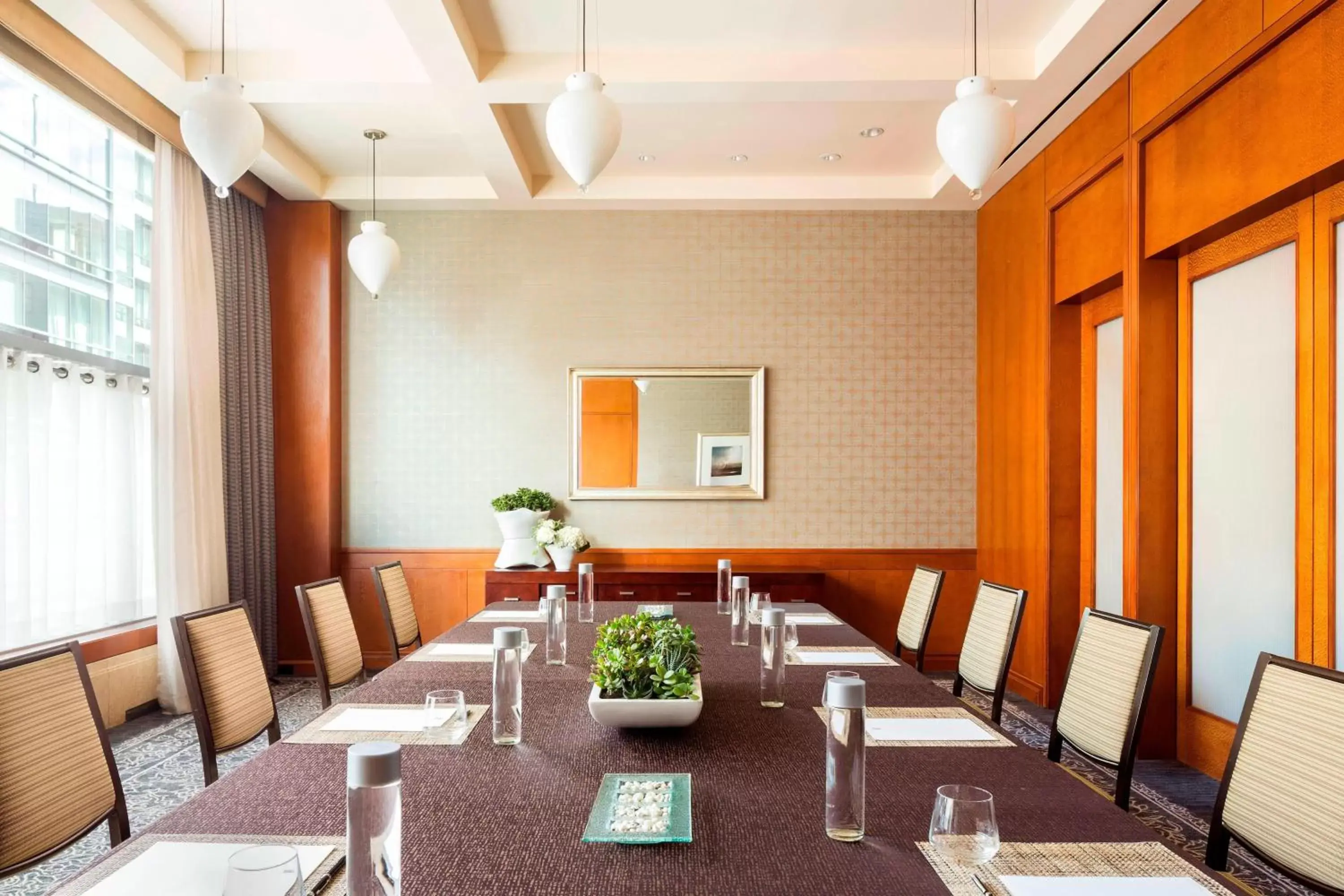 Meeting/conference room, Restaurant/Places to Eat in The Ritz-Carlton, Boston