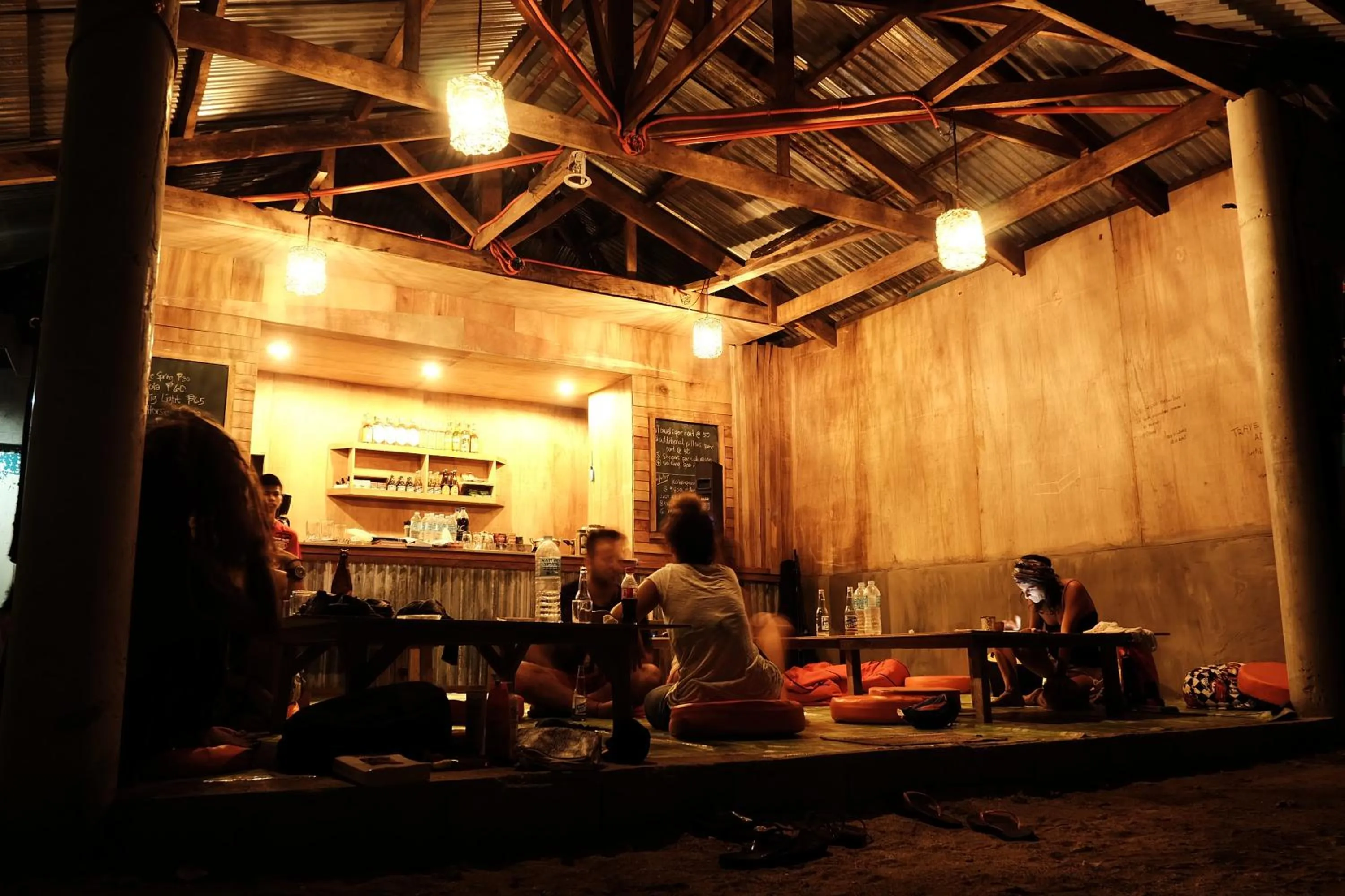 Property building in Malapascua Budget Inn MBI DIVE CENTER