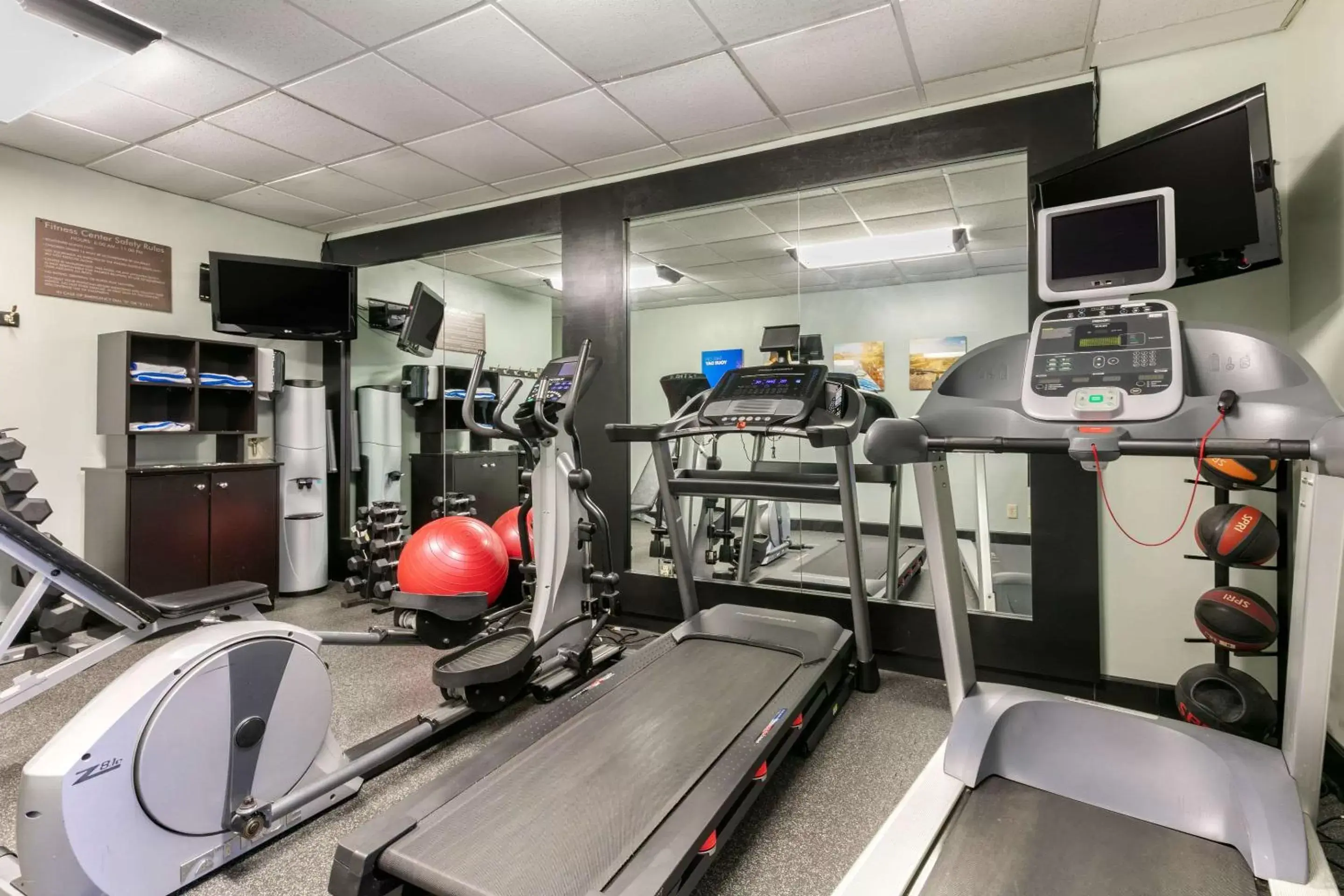 Fitness centre/facilities, Fitness Center/Facilities in Comfort Inn Downtown Chattanooga
