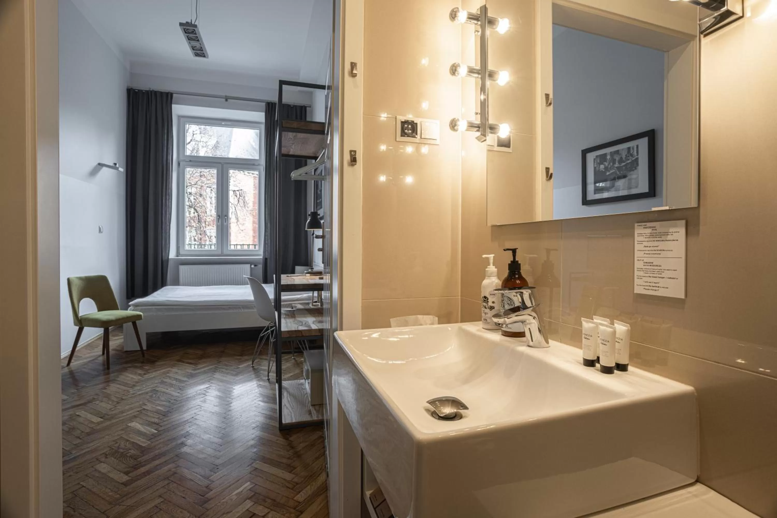 Bathroom, Bed in NOVUMHOUSE - Straszewskiego