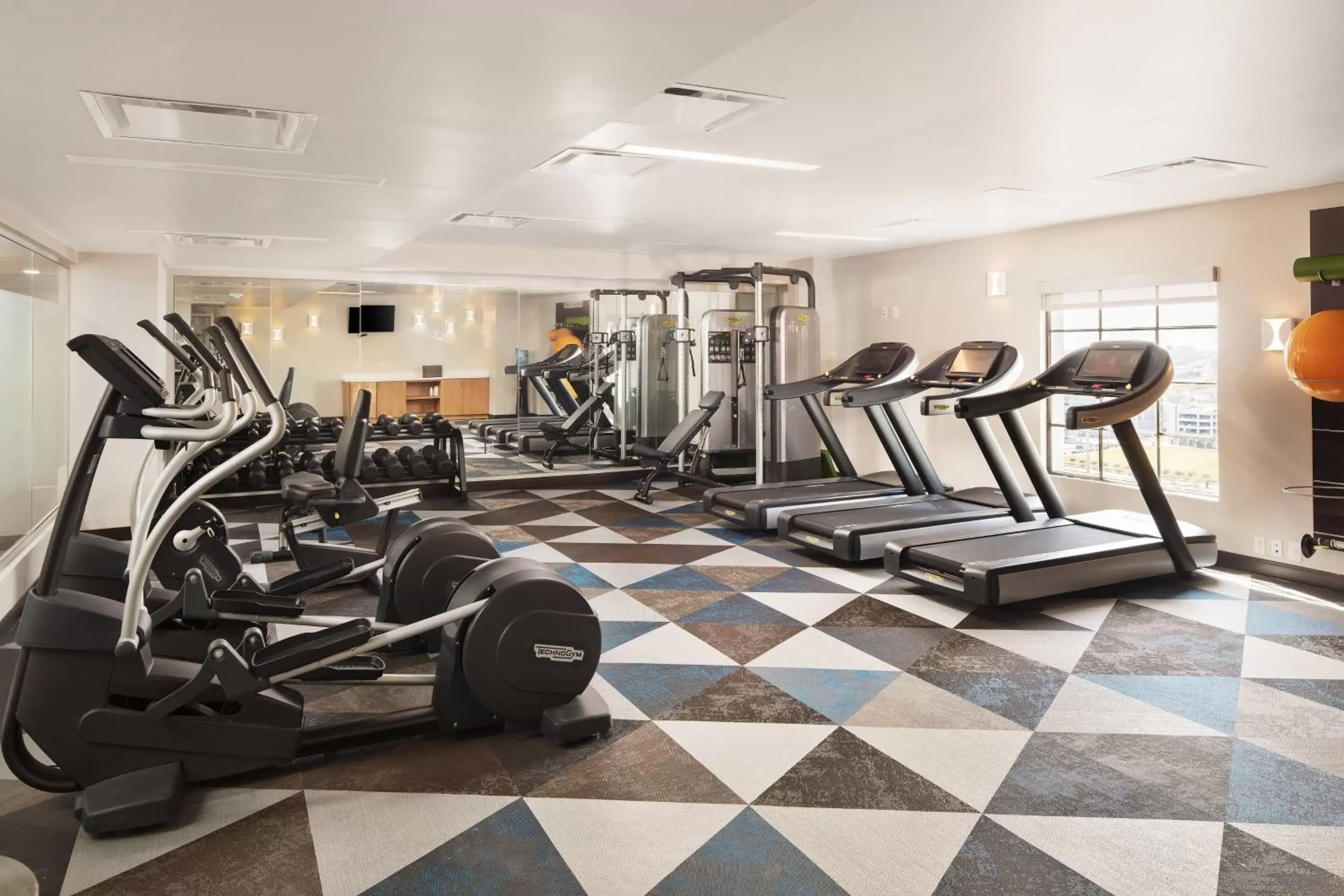 Fitness centre/facilities, Fitness Center/Facilities in TownePlace Suites by Marriott New Orleans Downtown/Canal Street