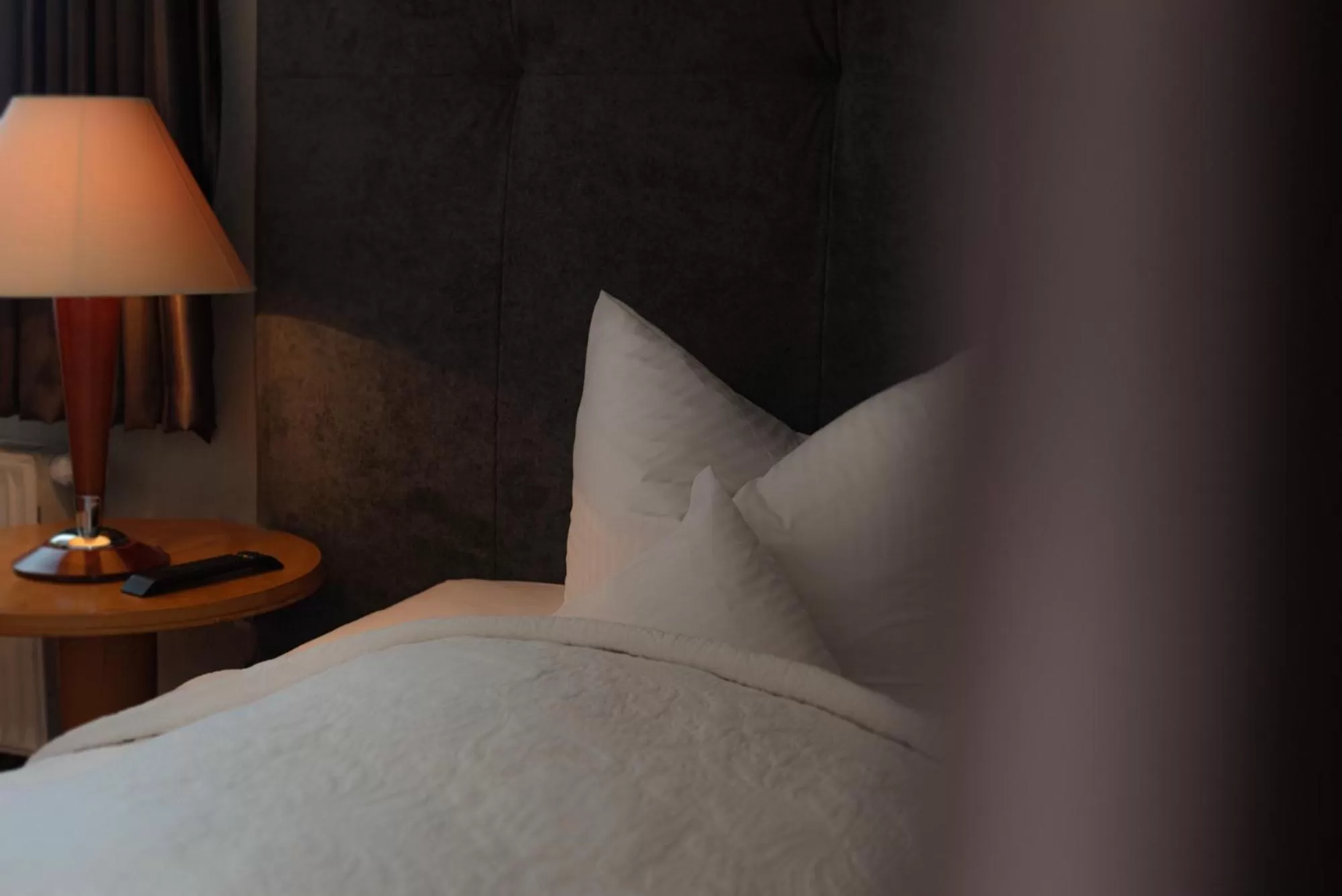 Photo of the whole room, Bed in Hotel Das Kleine Ritz