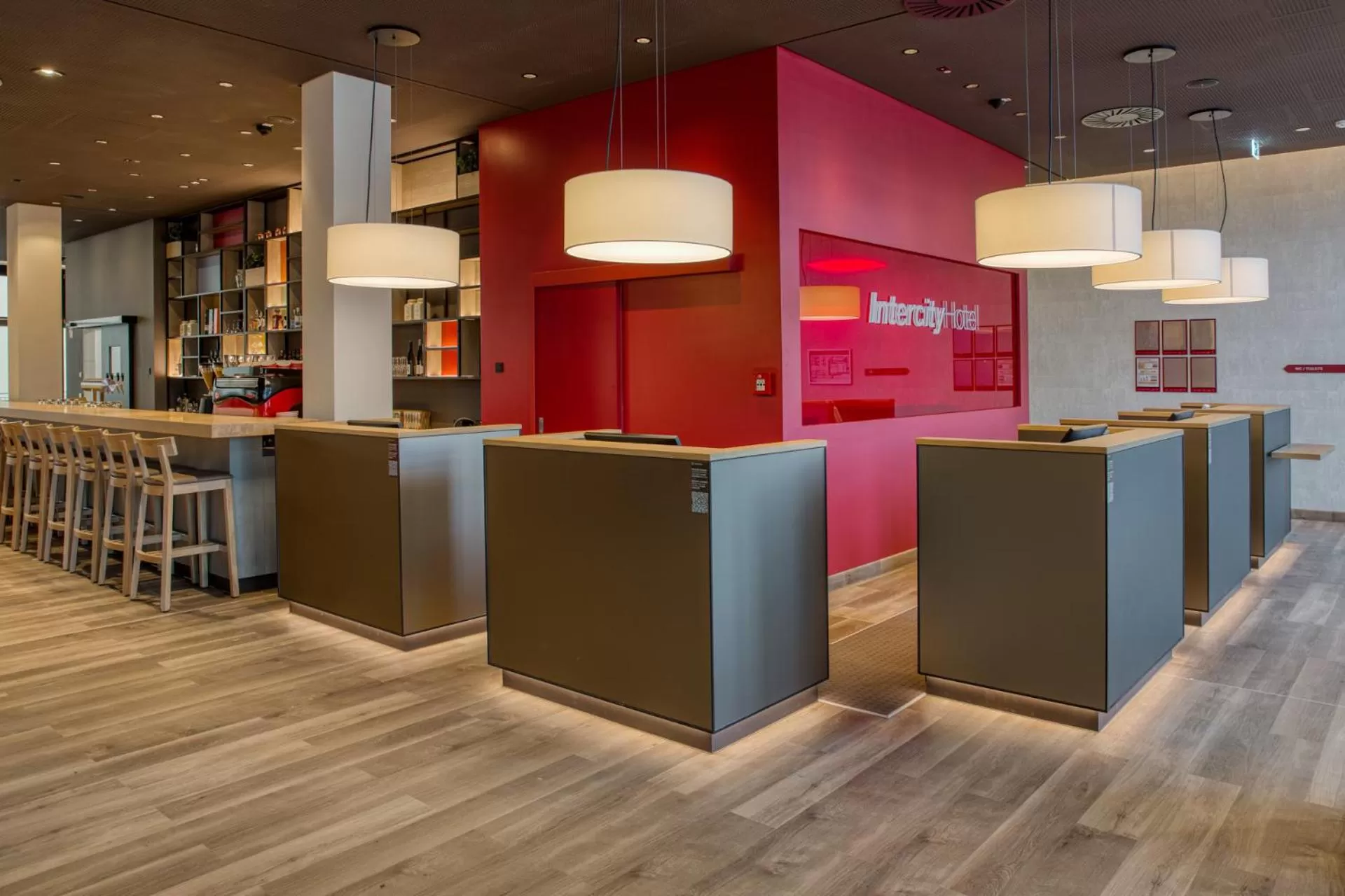 Lobby or reception in IntercityHotel Berlin Airport BER Terminal 1 & 2