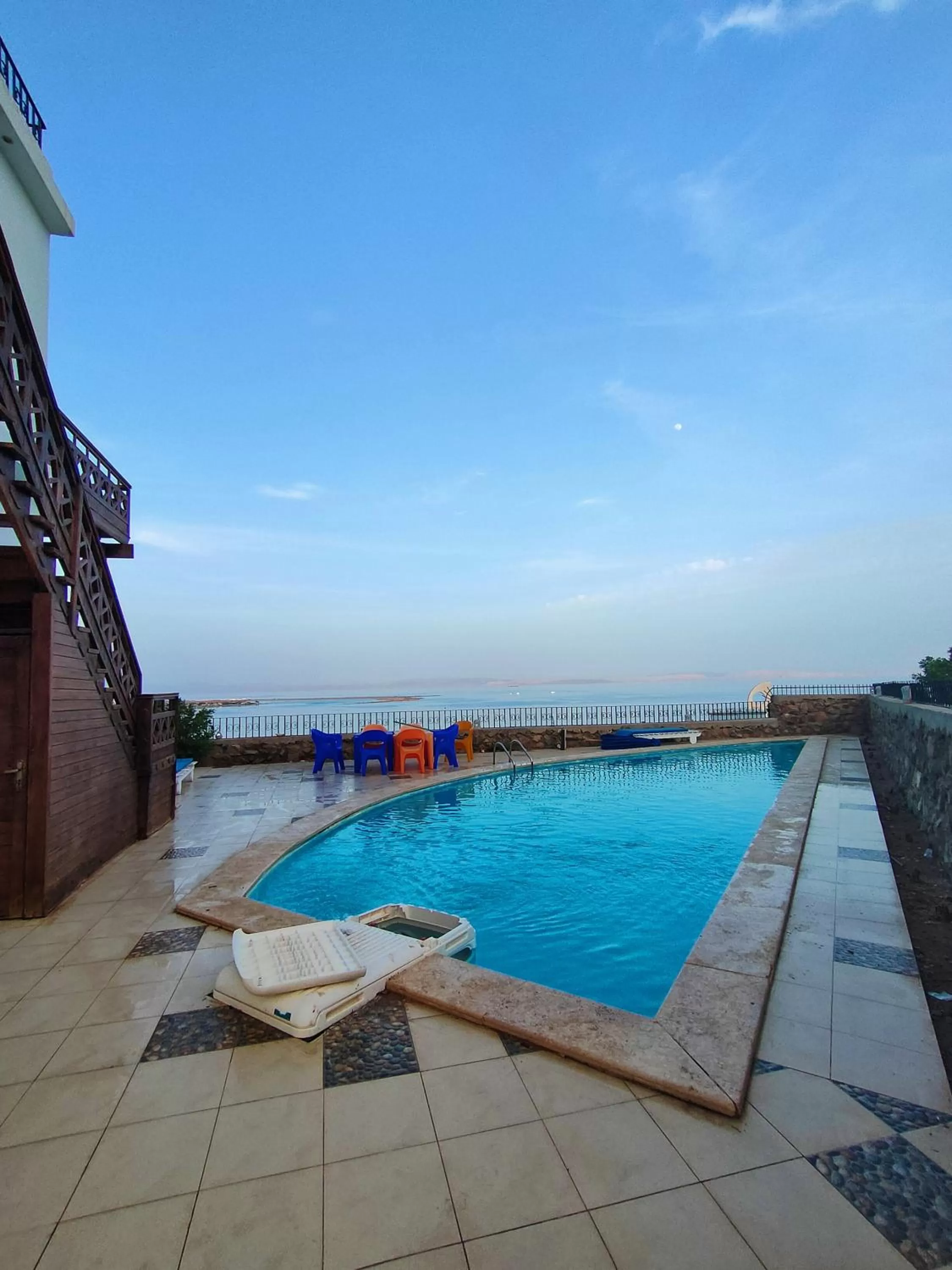 Seaview Panorama Boatel