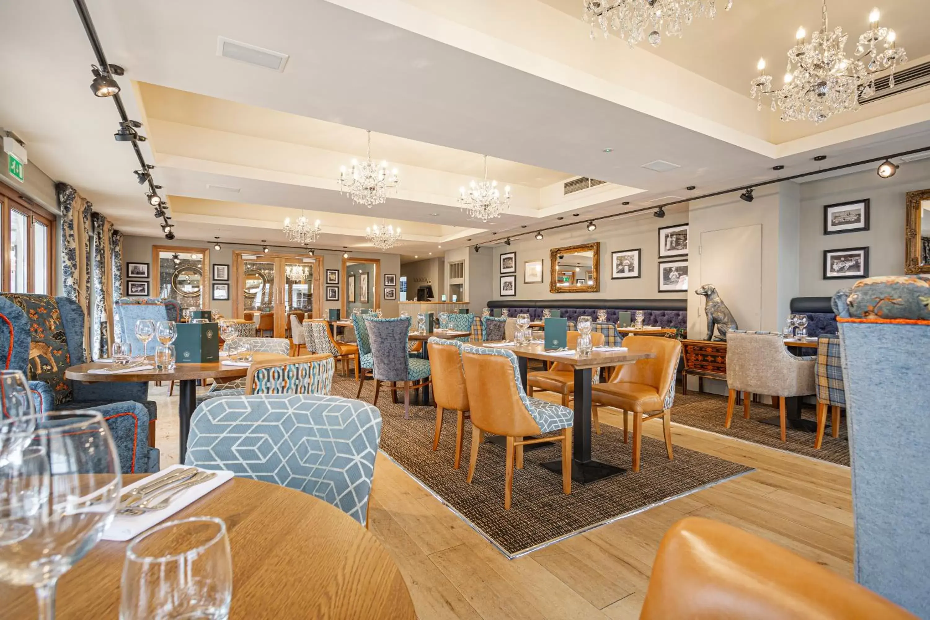 Restaurant/Places to Eat in The White Horse Hotel, Romsey, Hampshire