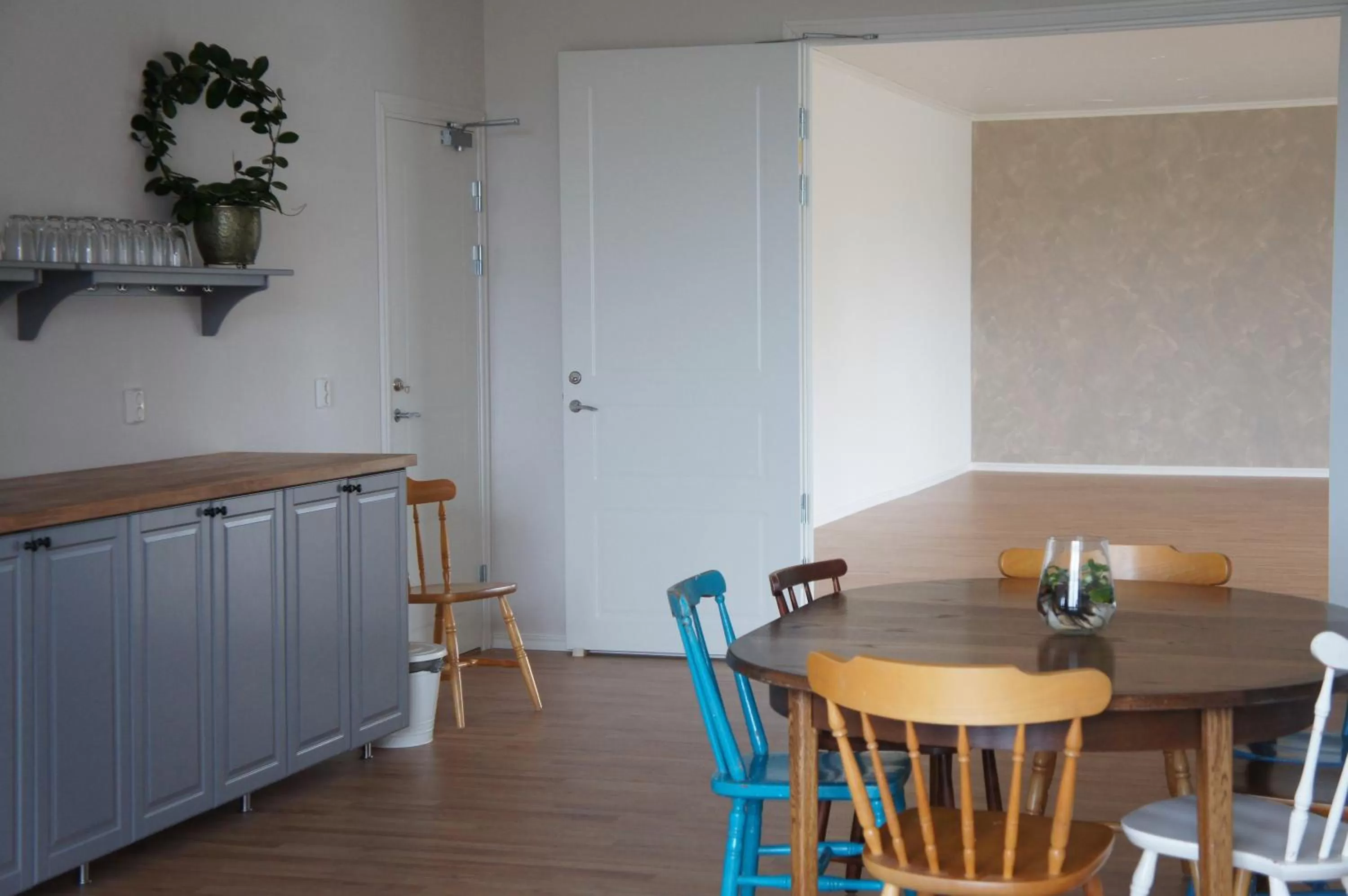 Dining area in Ölands Yoga Studio & Islandshästar, Stugor & Rum