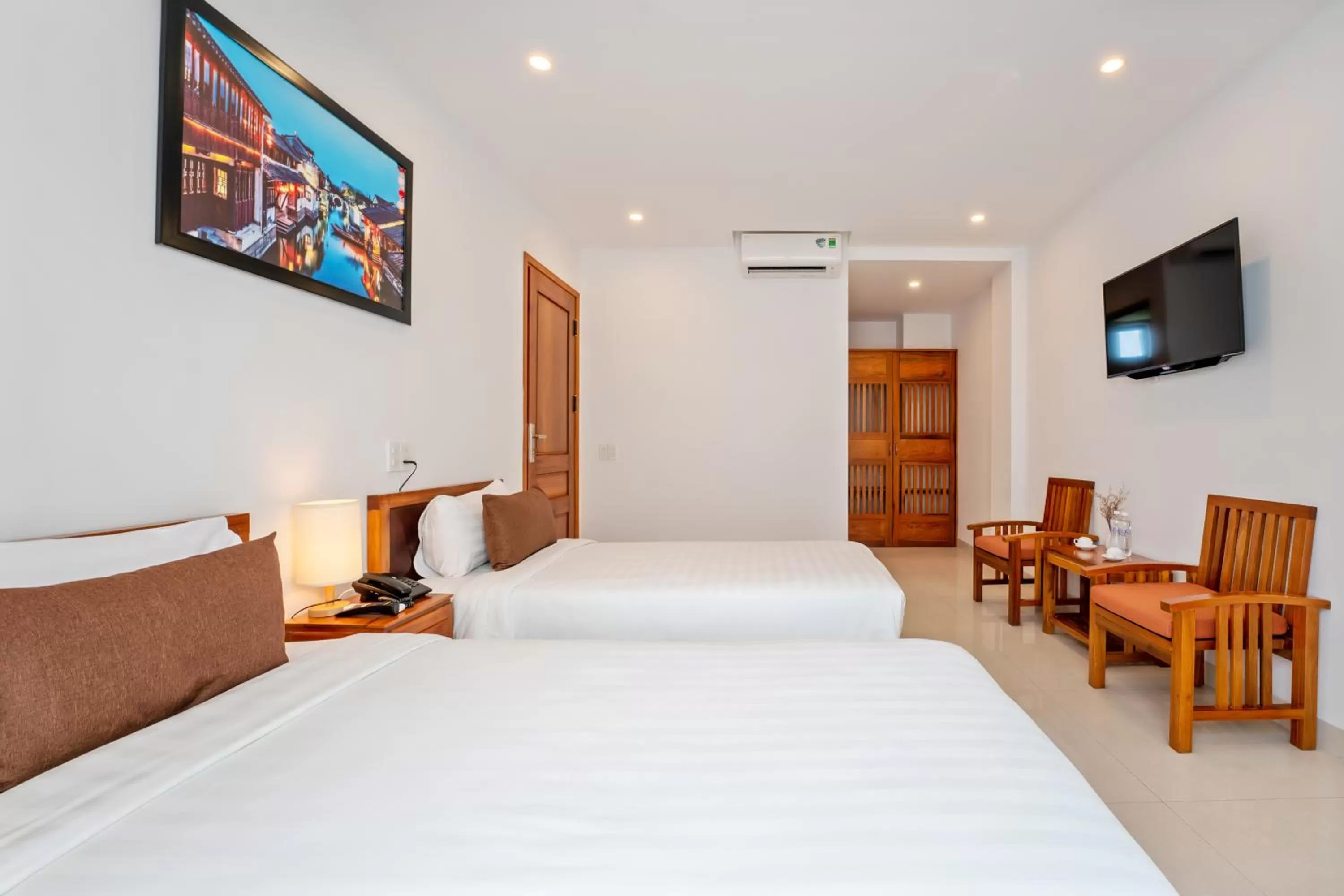 Communal lounge/ TV room, Bed in Tomorrow Oasis Boutique Villa Hoi An