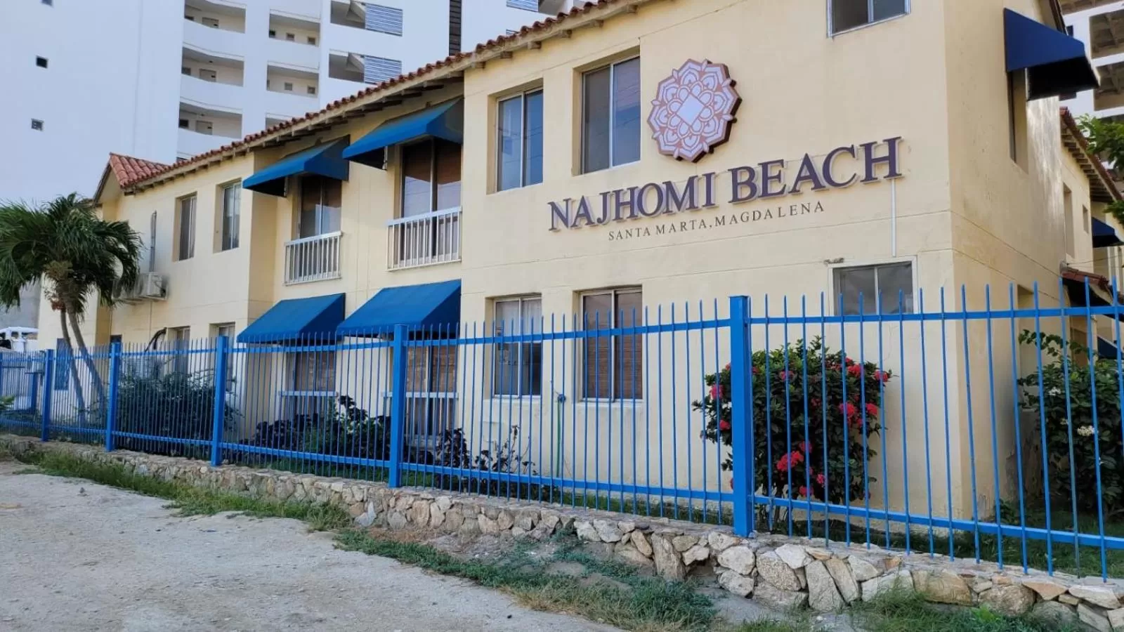 Property Building in Najhomi Beach