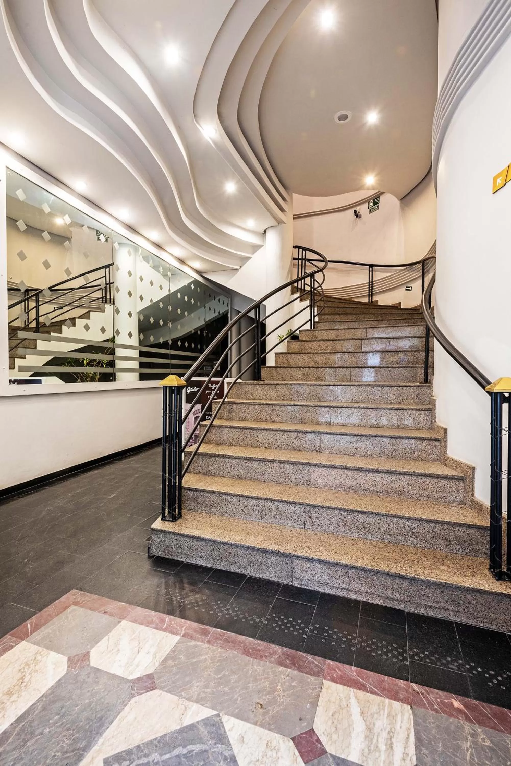 Facade/entrance in Rede Andrade Braz