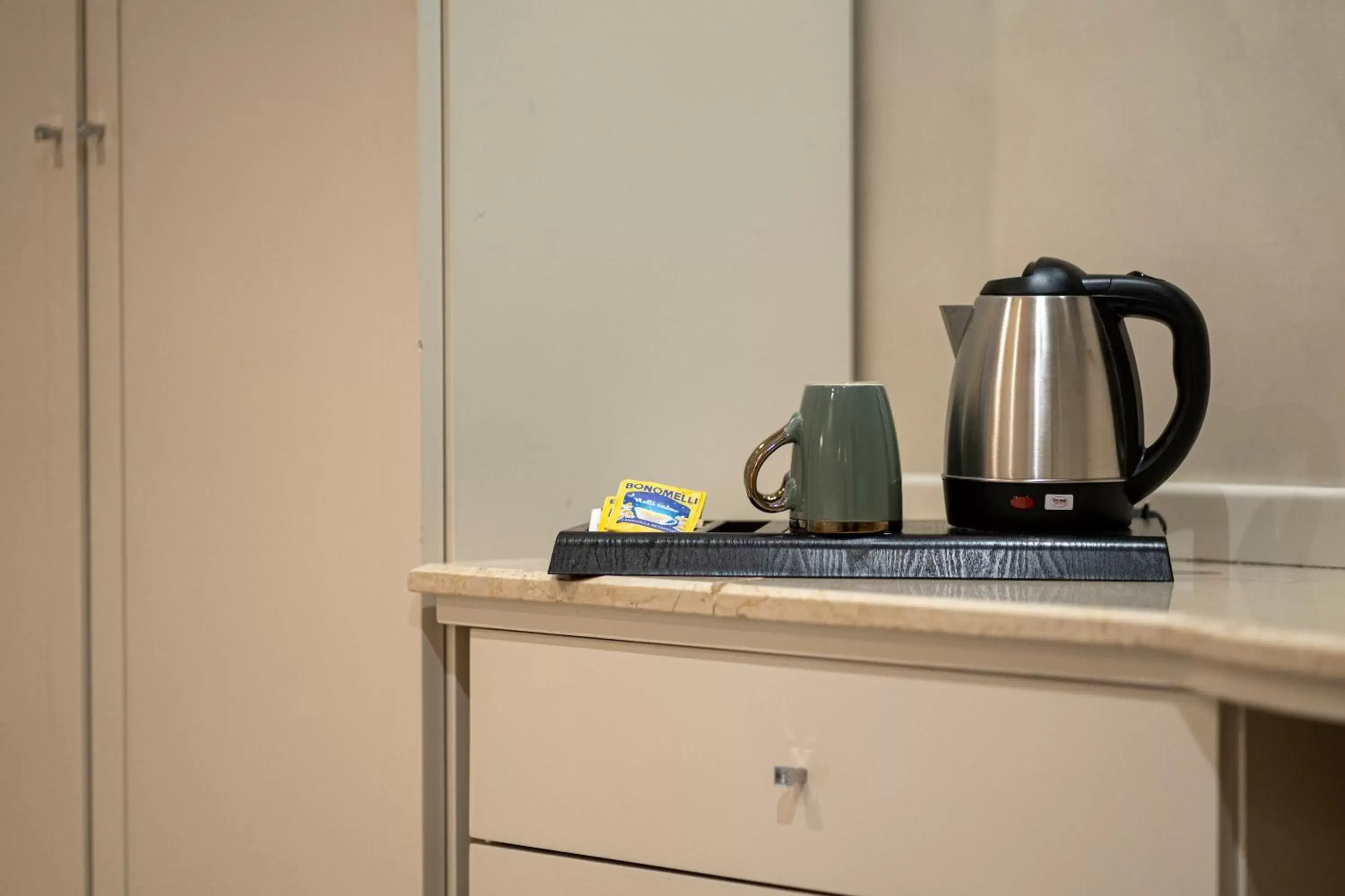 Coffee/tea facilities in Hotel Smeraldo