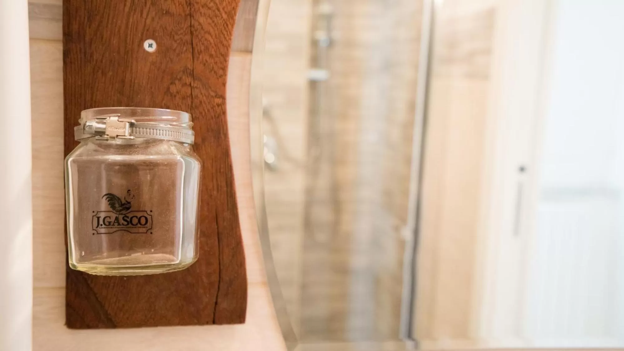 Decorative detail in Casa della Nonna Polignano a mare