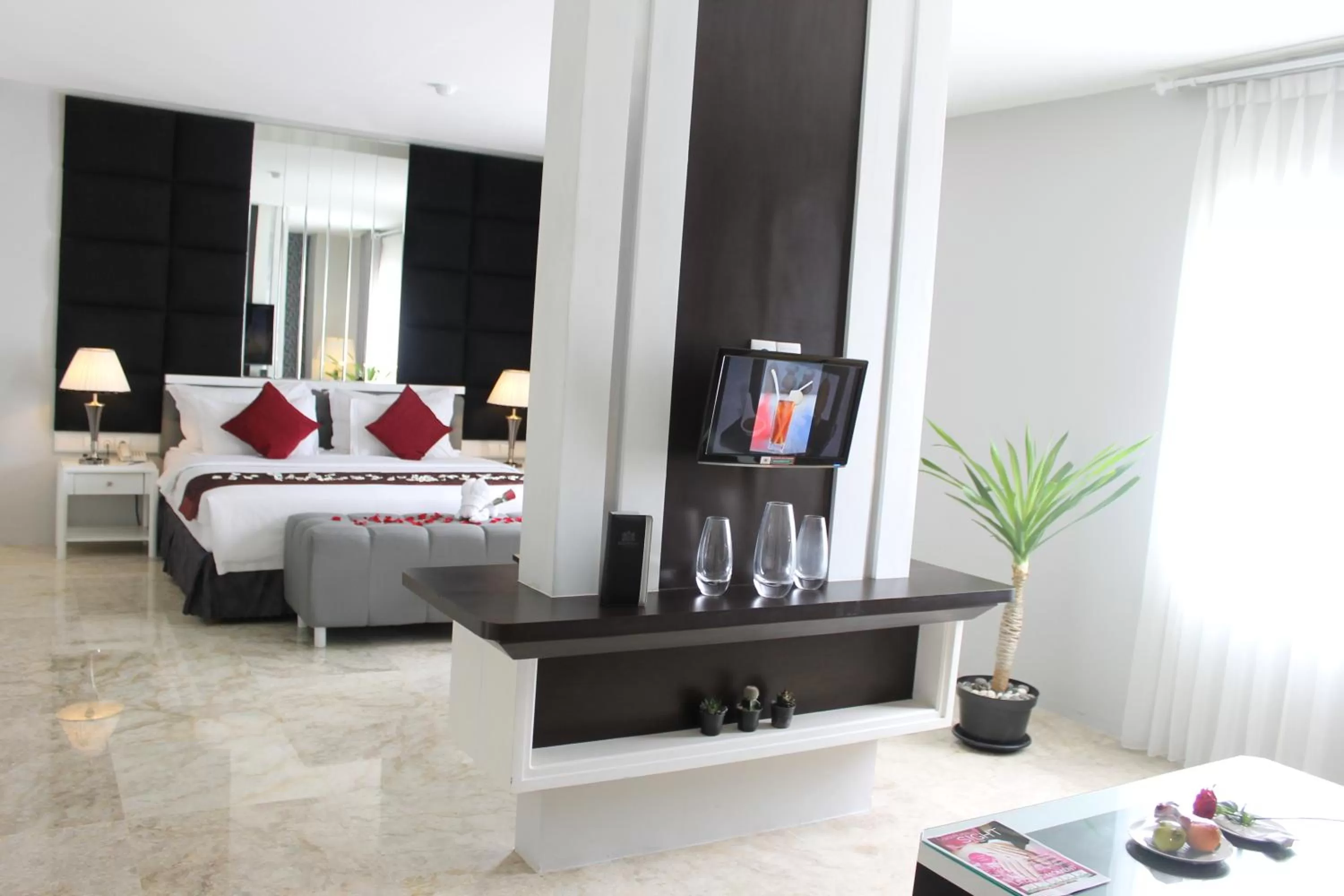 Day, Bed in Gino Feruci Braga by KAGUM Hotels