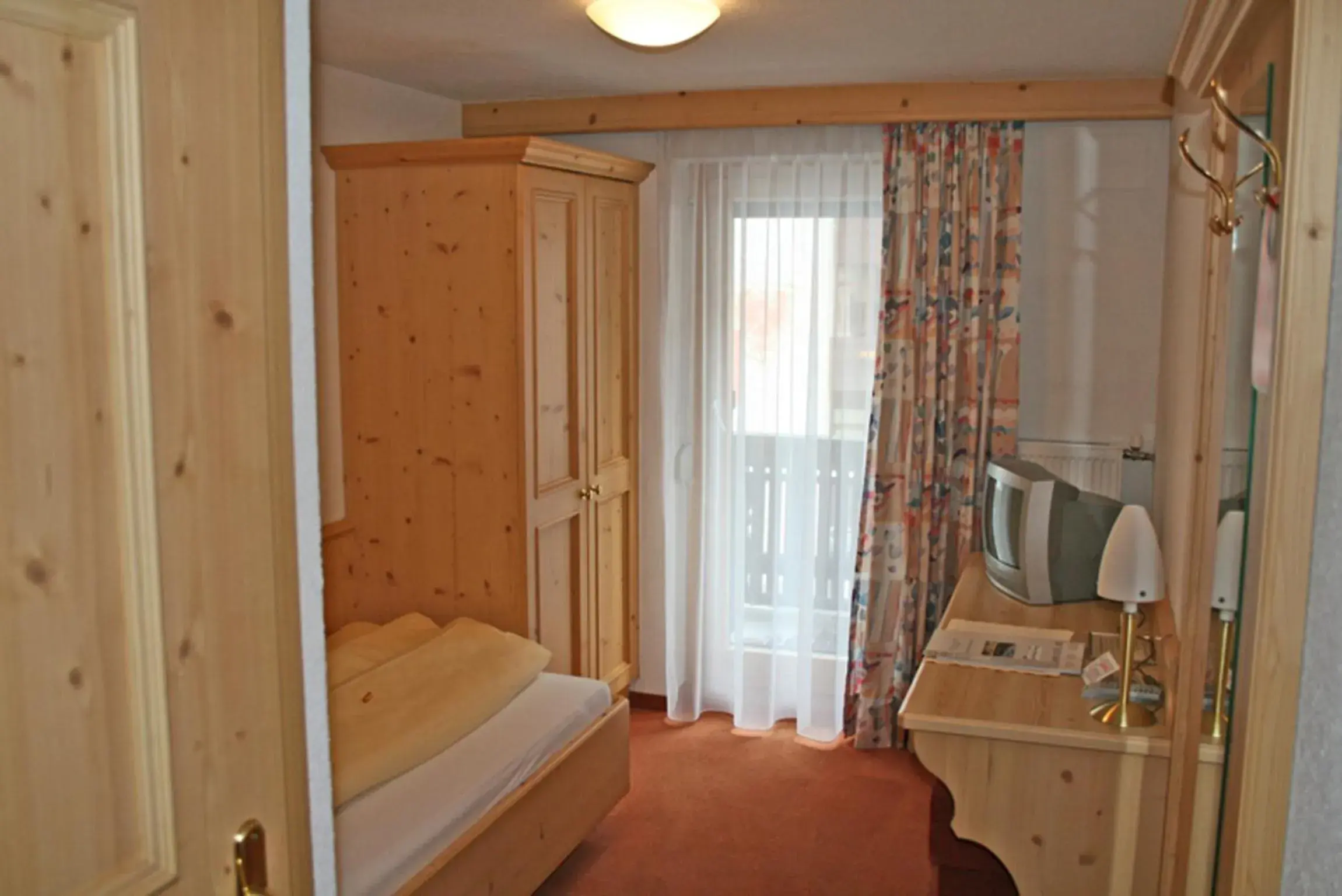 Single Room in Hotel Zum Hirschen