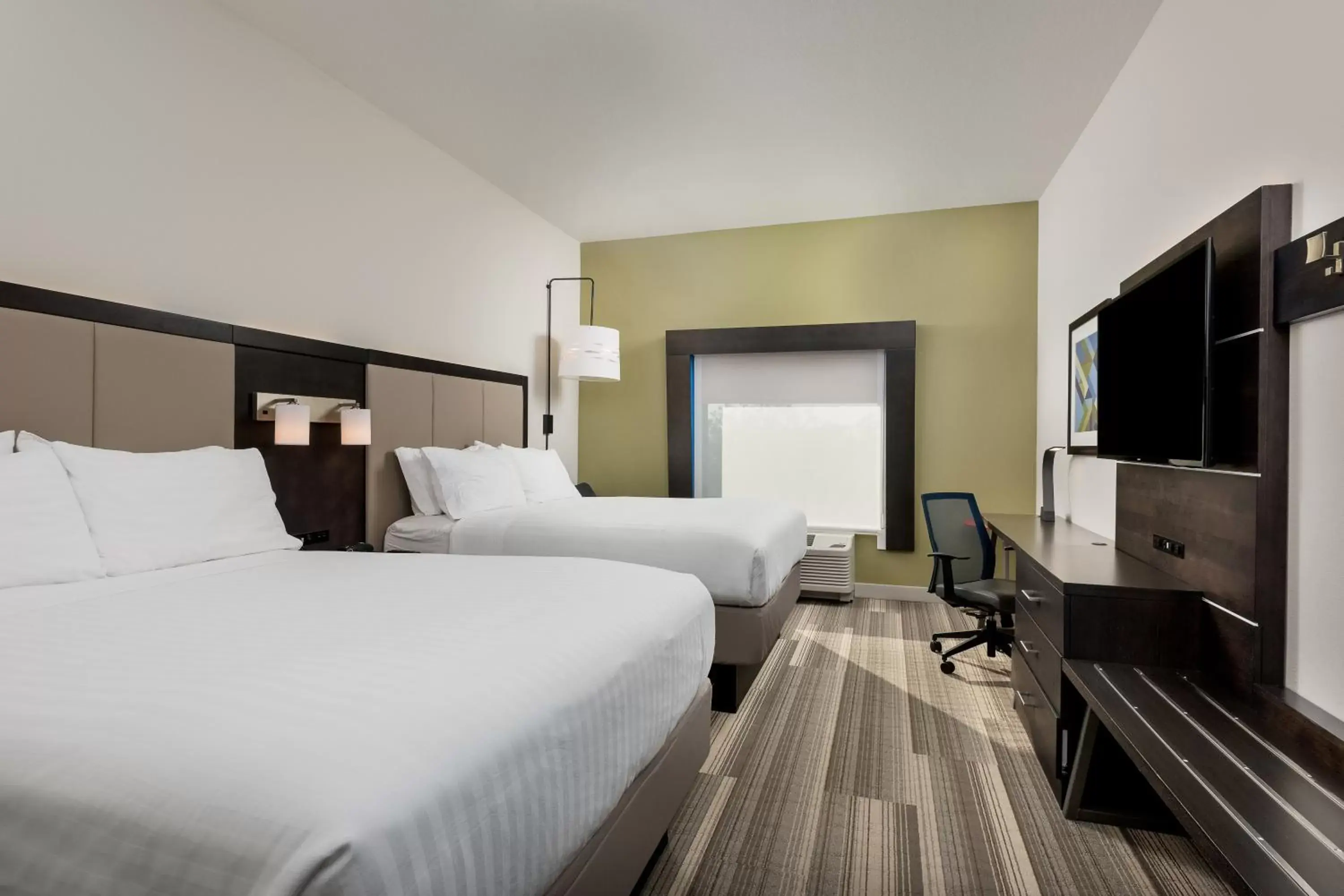 Photo of the whole room in Holiday Inn Express & Suites Lakeland South, an IHG Hotel