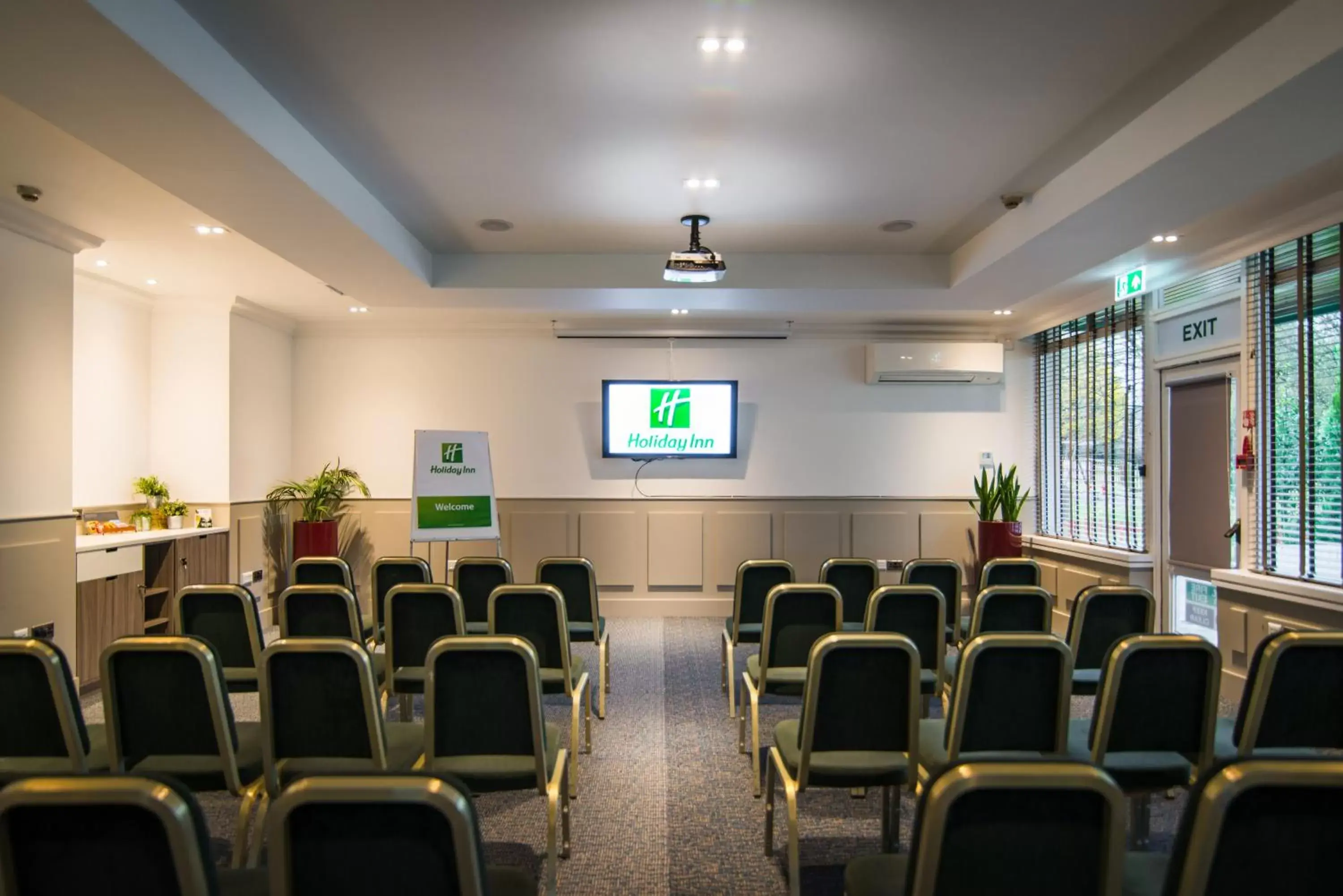 Meeting/conference room in Holiday Inn Stoke on Trent M6 Jct15, an IHG Hotel