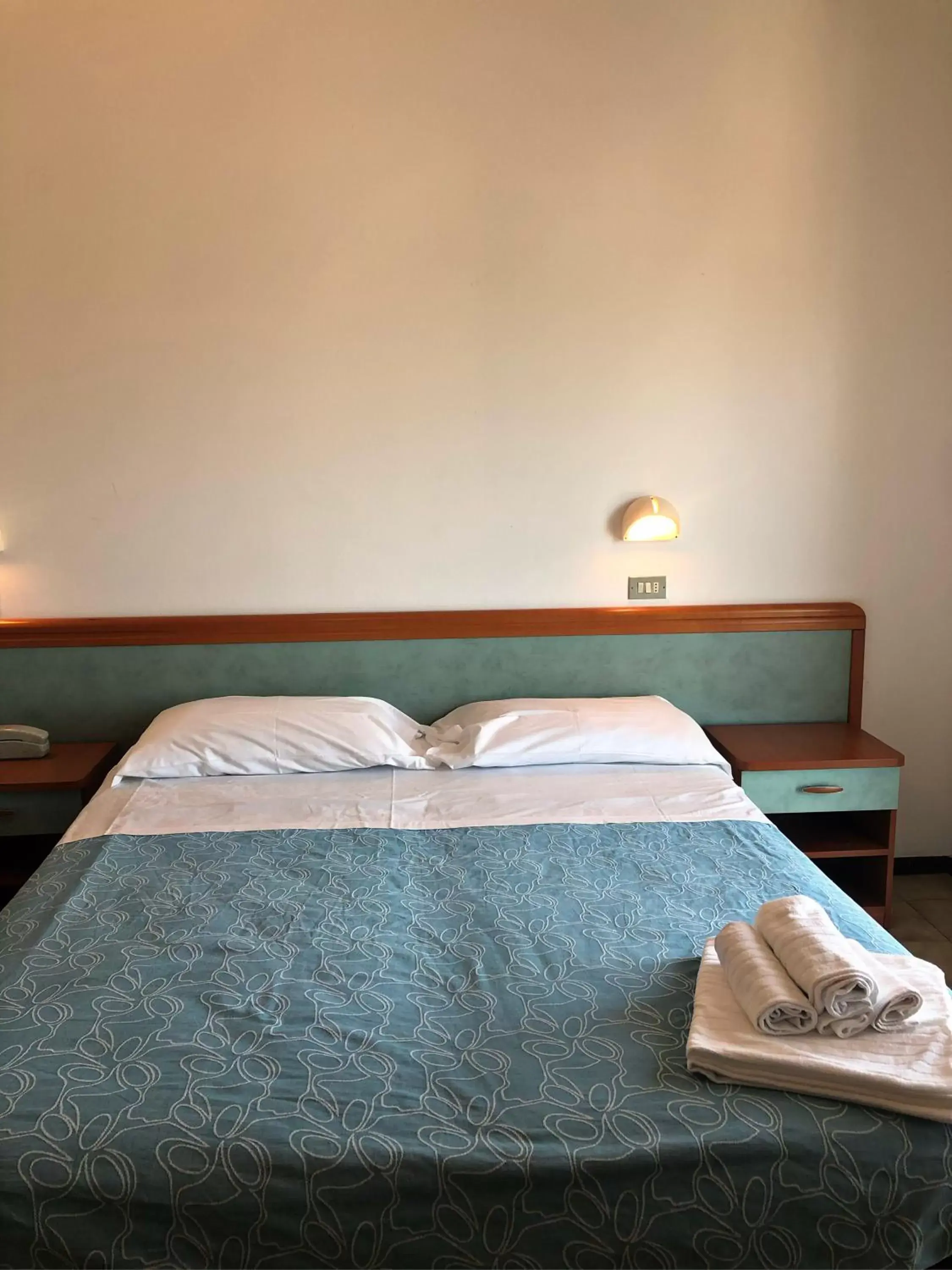 Bed in Hotel del Falco