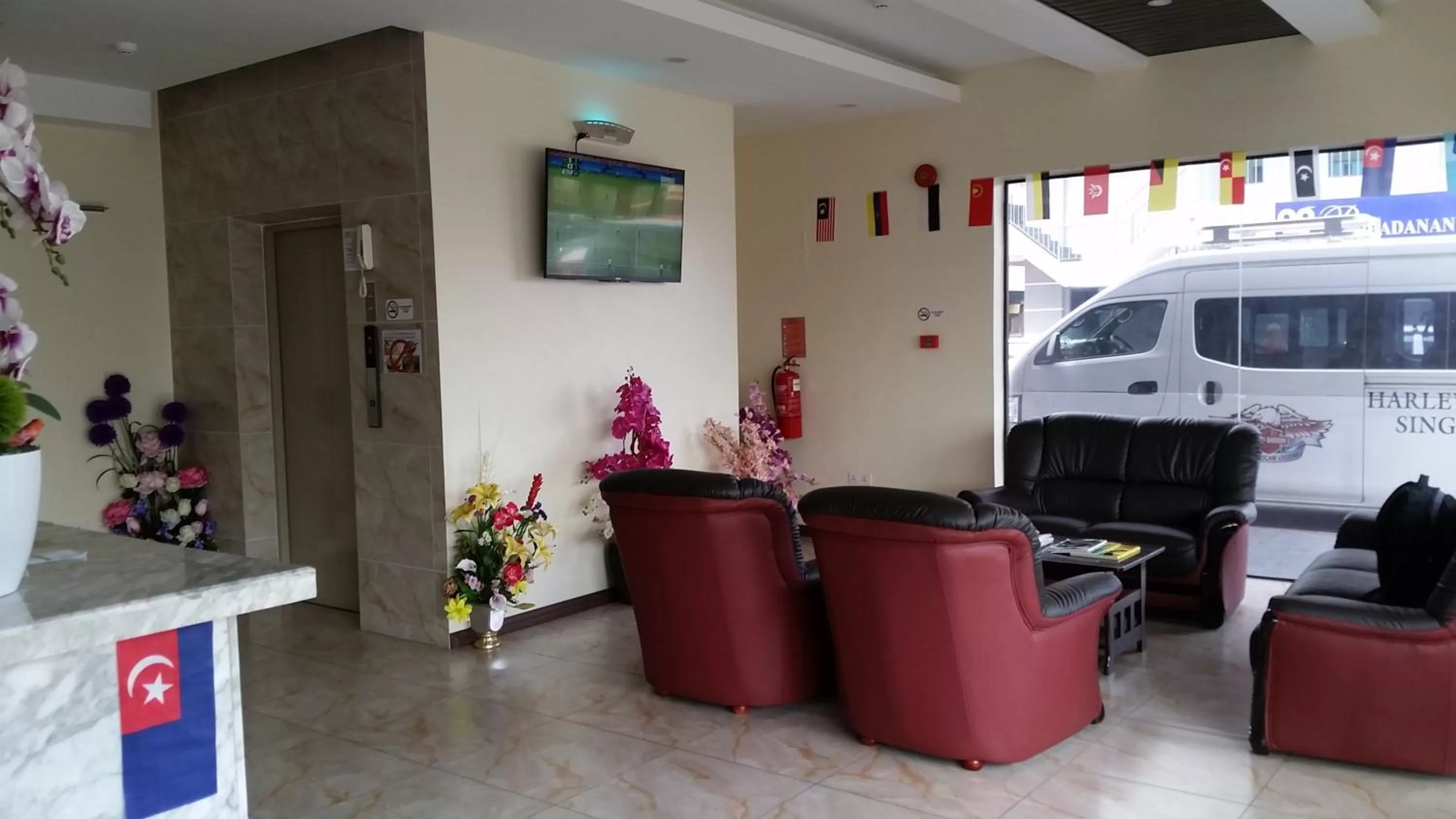 Lounge or bar in City Garden Hotel