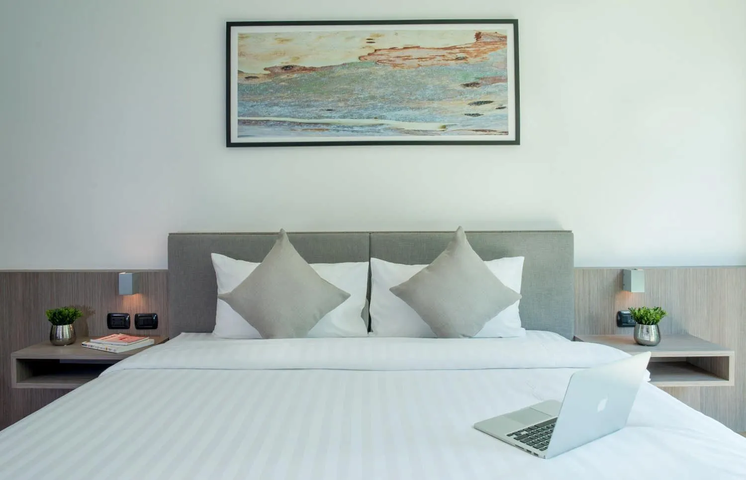 Bedroom, Bed in Pause and Play Hotel