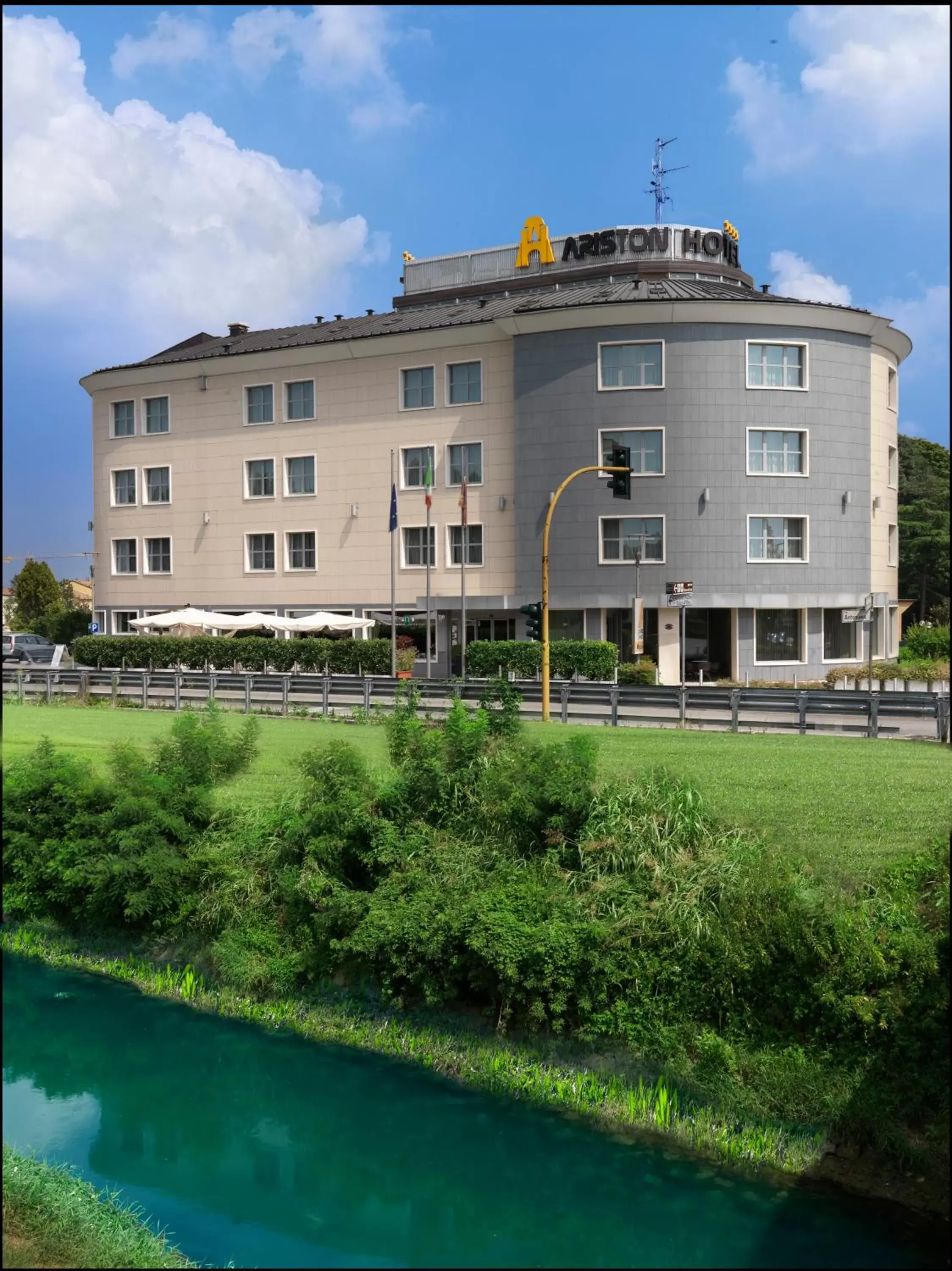 Off site, Property Building in Hotel Ariston