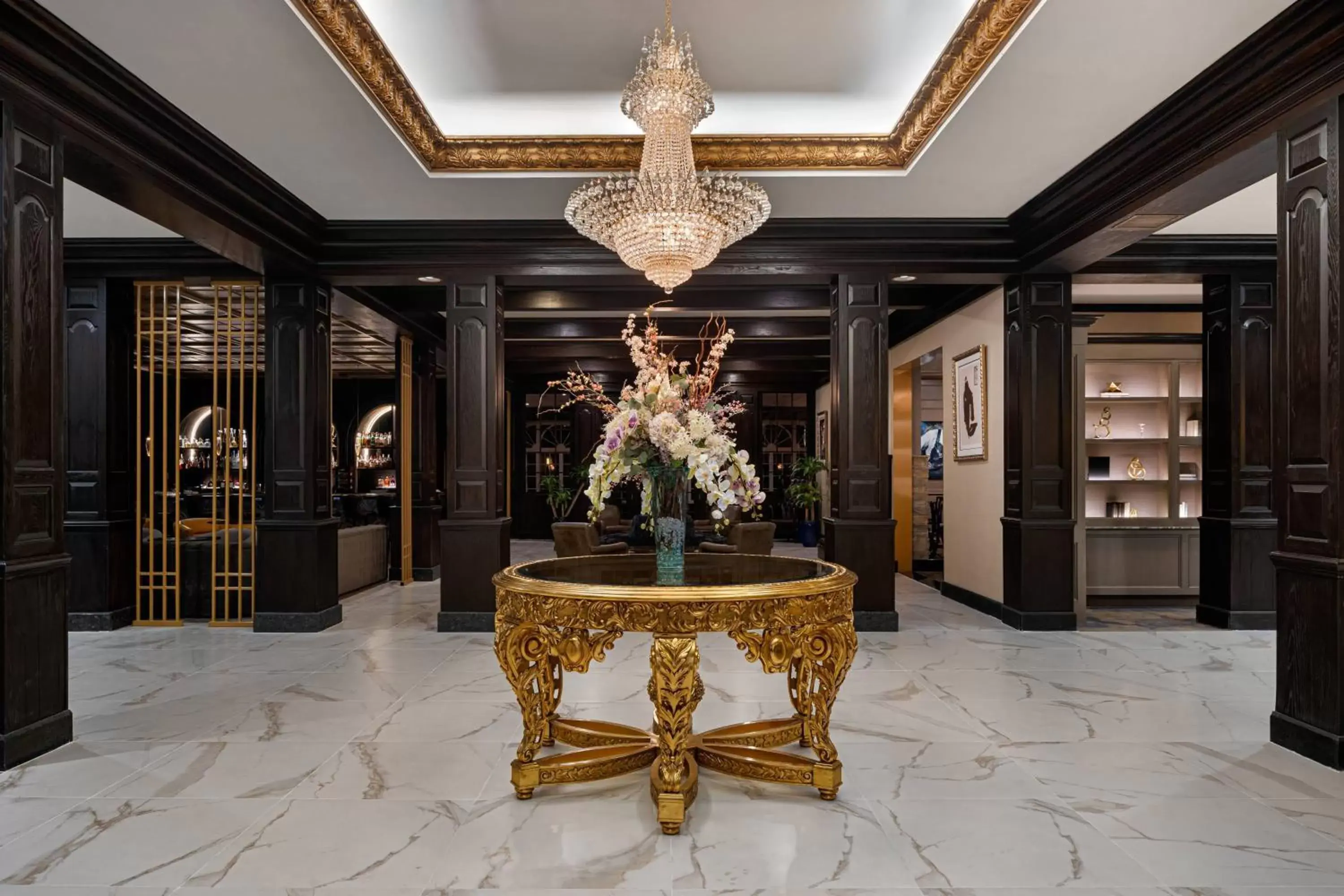 Lobby or reception in The Drake Oak Brook, Autograph Collection