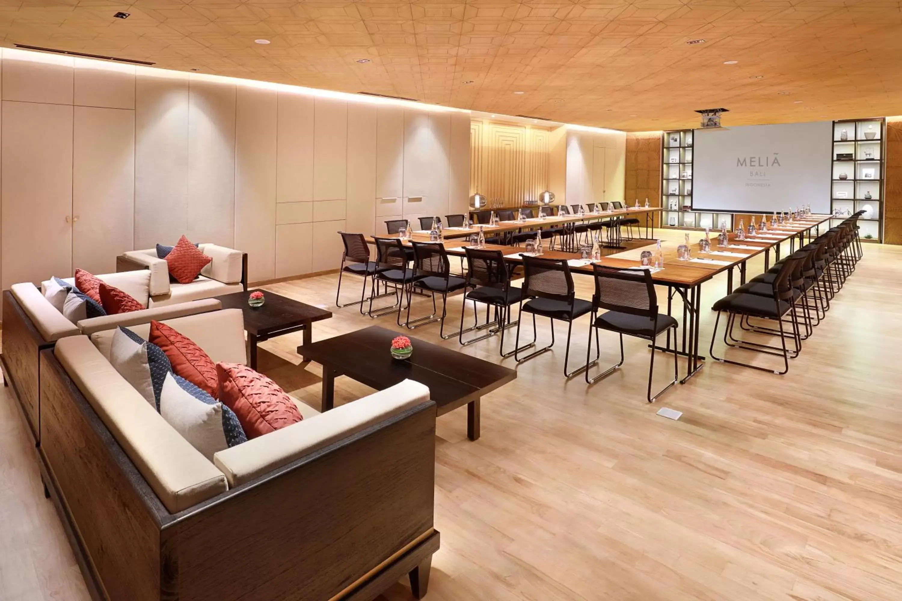 Meeting/conference room in Melia Bali