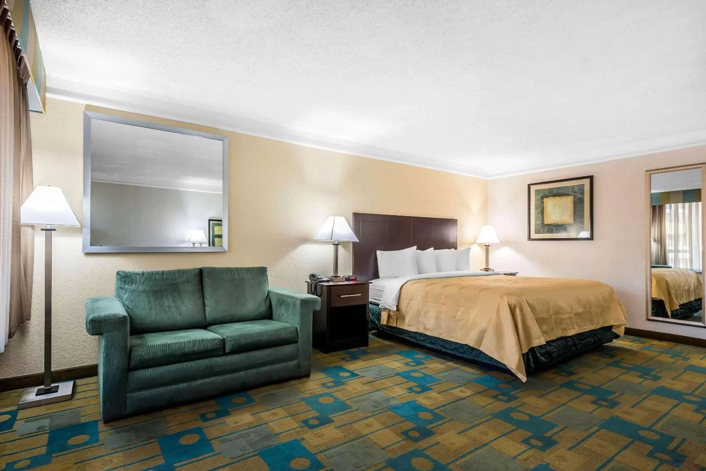 Photo of the whole room in Quality Inn At International Drive Orlando