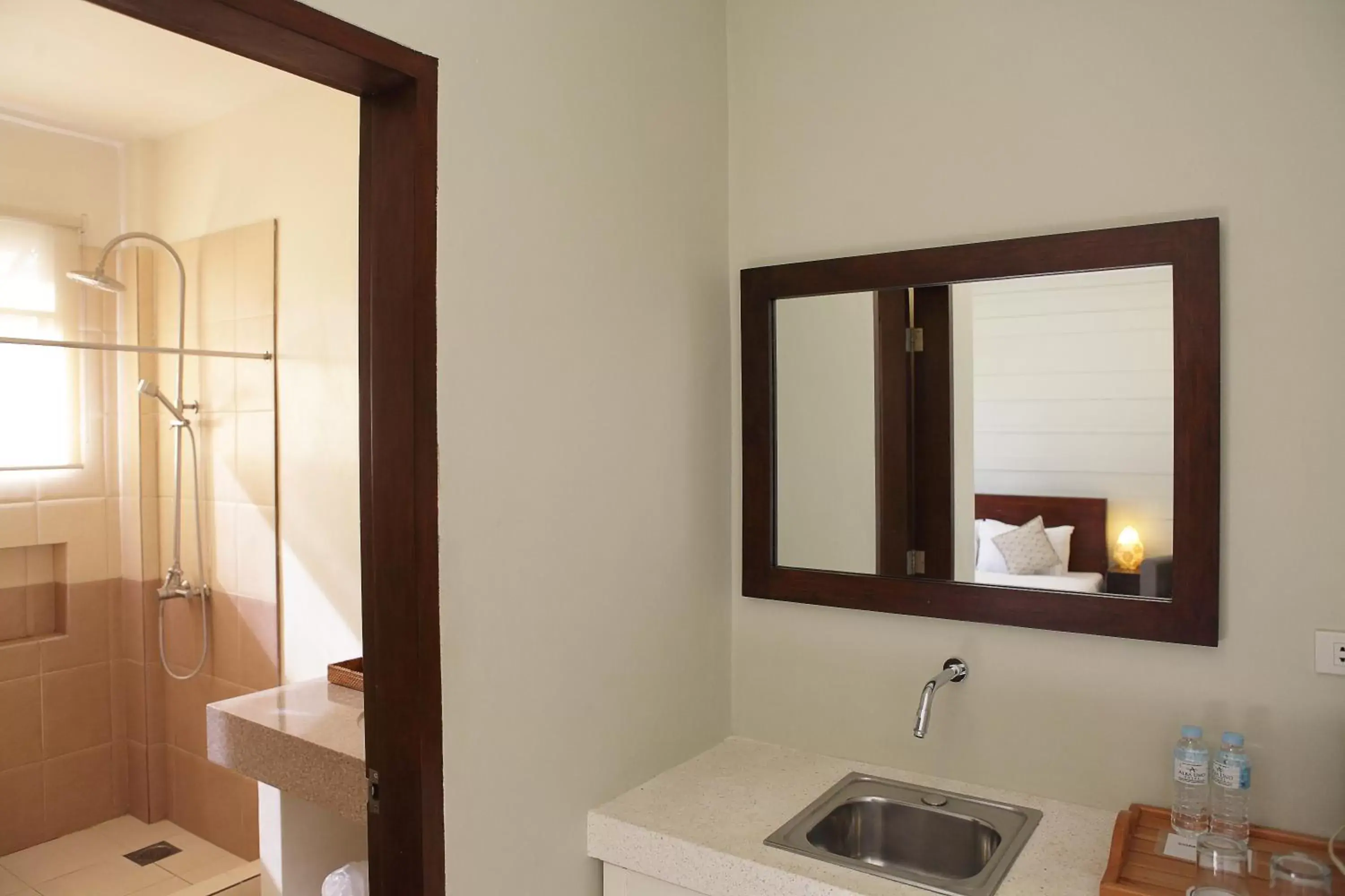 Bathroom in Alba Uno Hotel