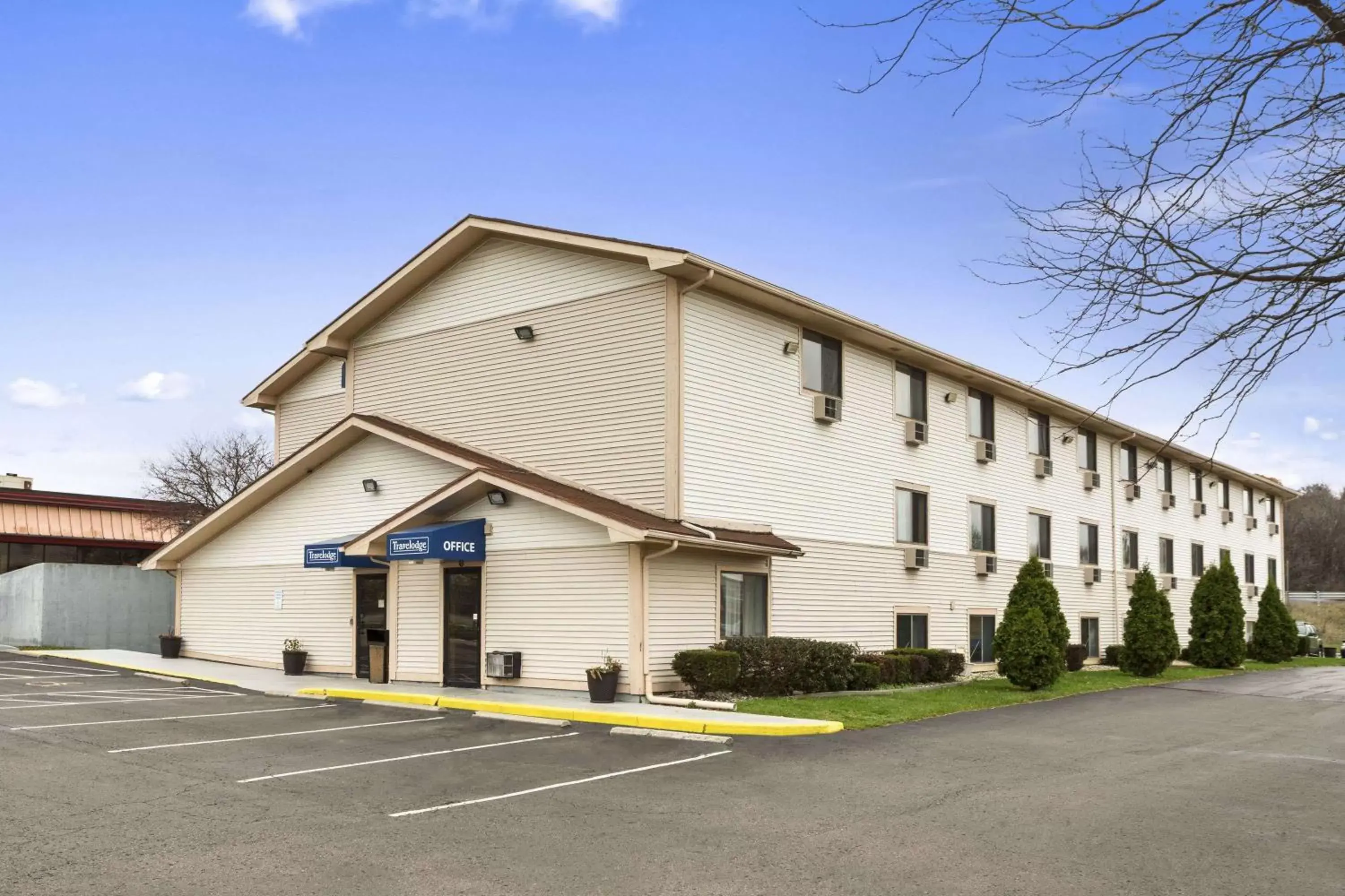 Property Building in Travelodge by Wyndham Battle Creek