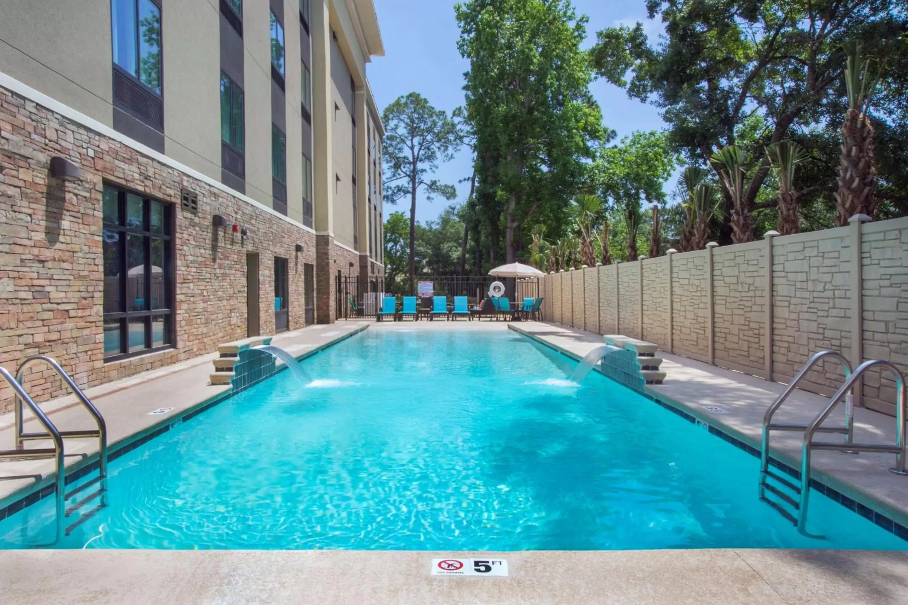 Pool view, Swimming Pool in Hampton Inn Gulf Shores