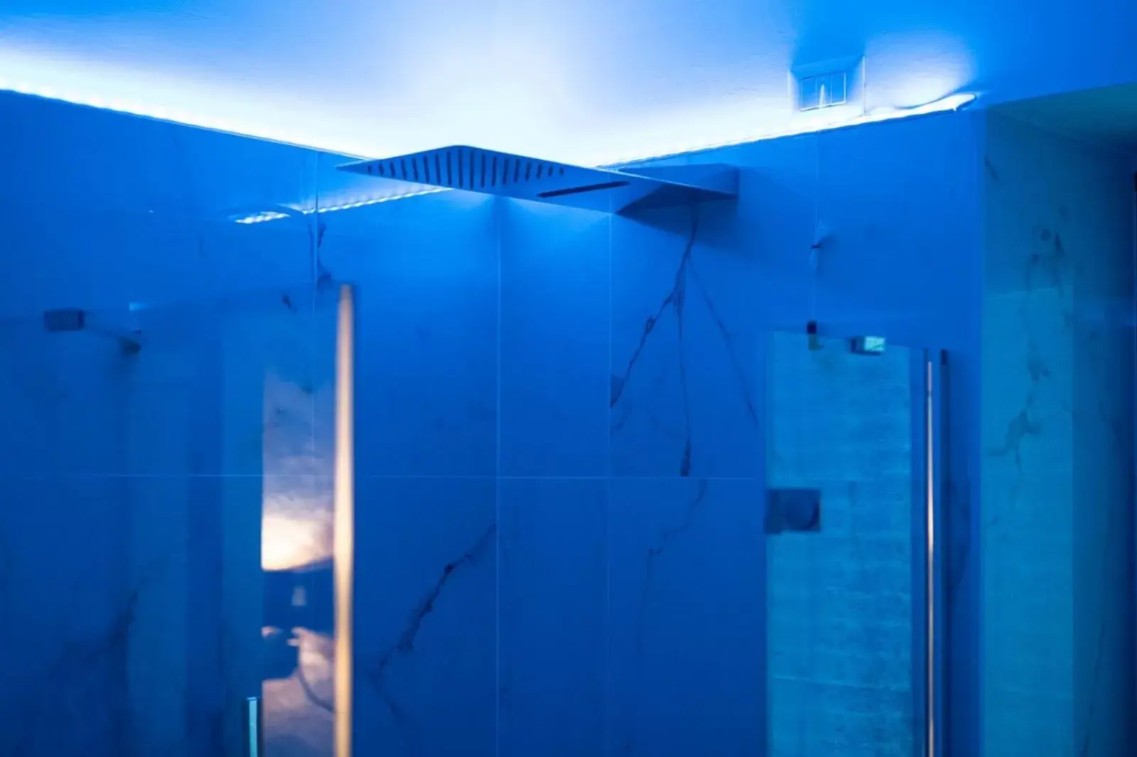 Shower, Bathroom in La Dimora del Principe