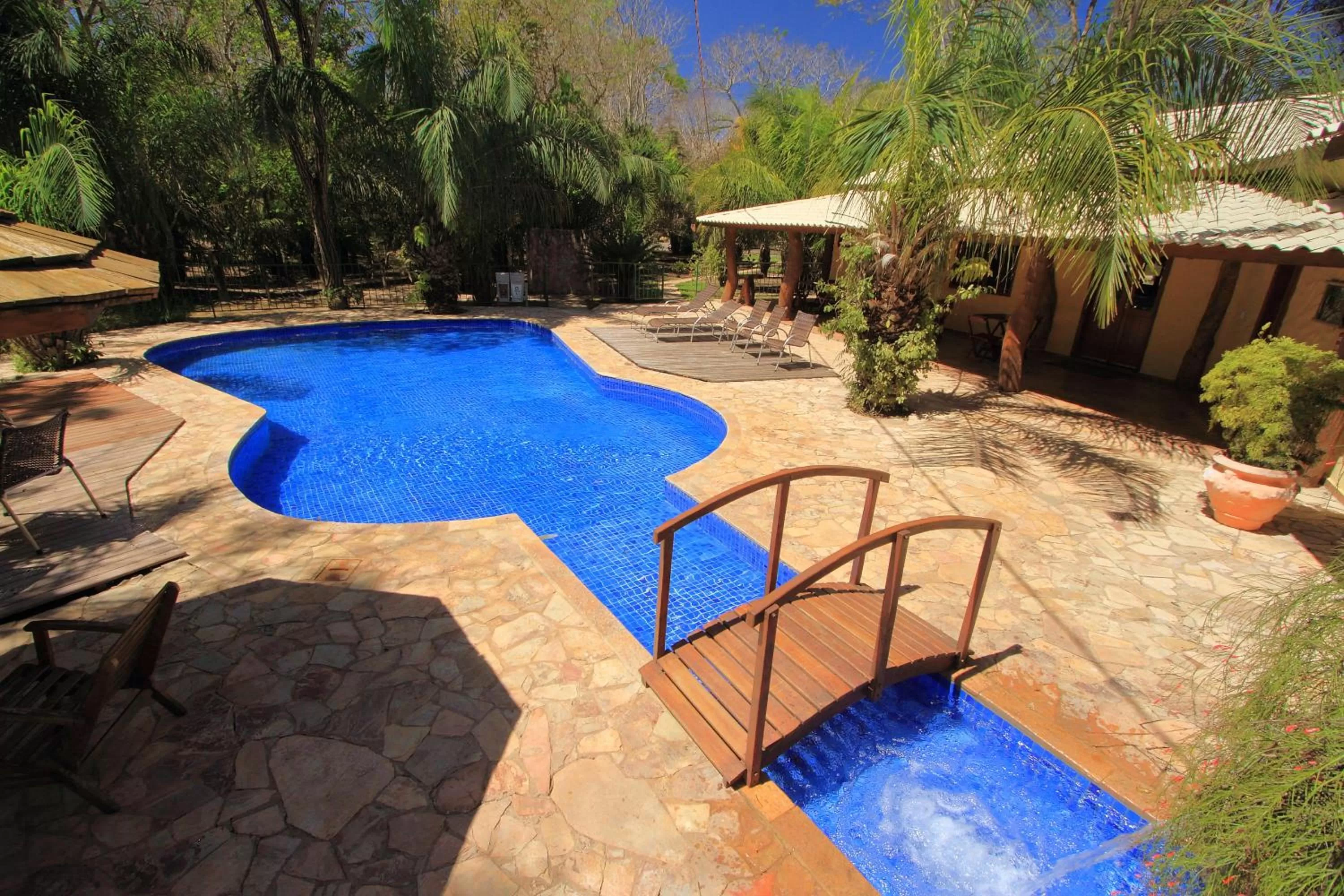 Swimming pool in Hotel Cabanas