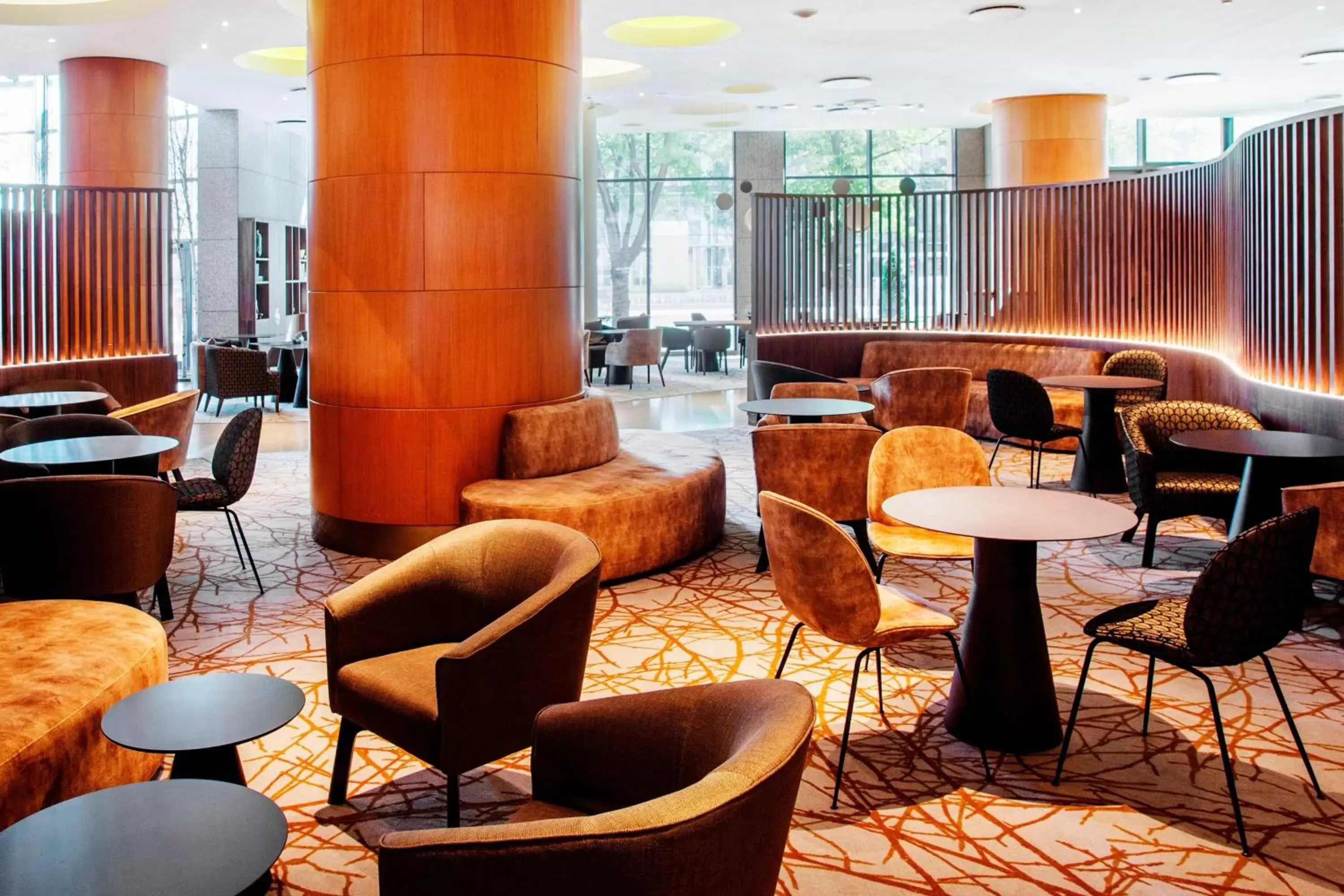 Restaurant/places to eat, Lounge/Bar in The Westin Warsaw