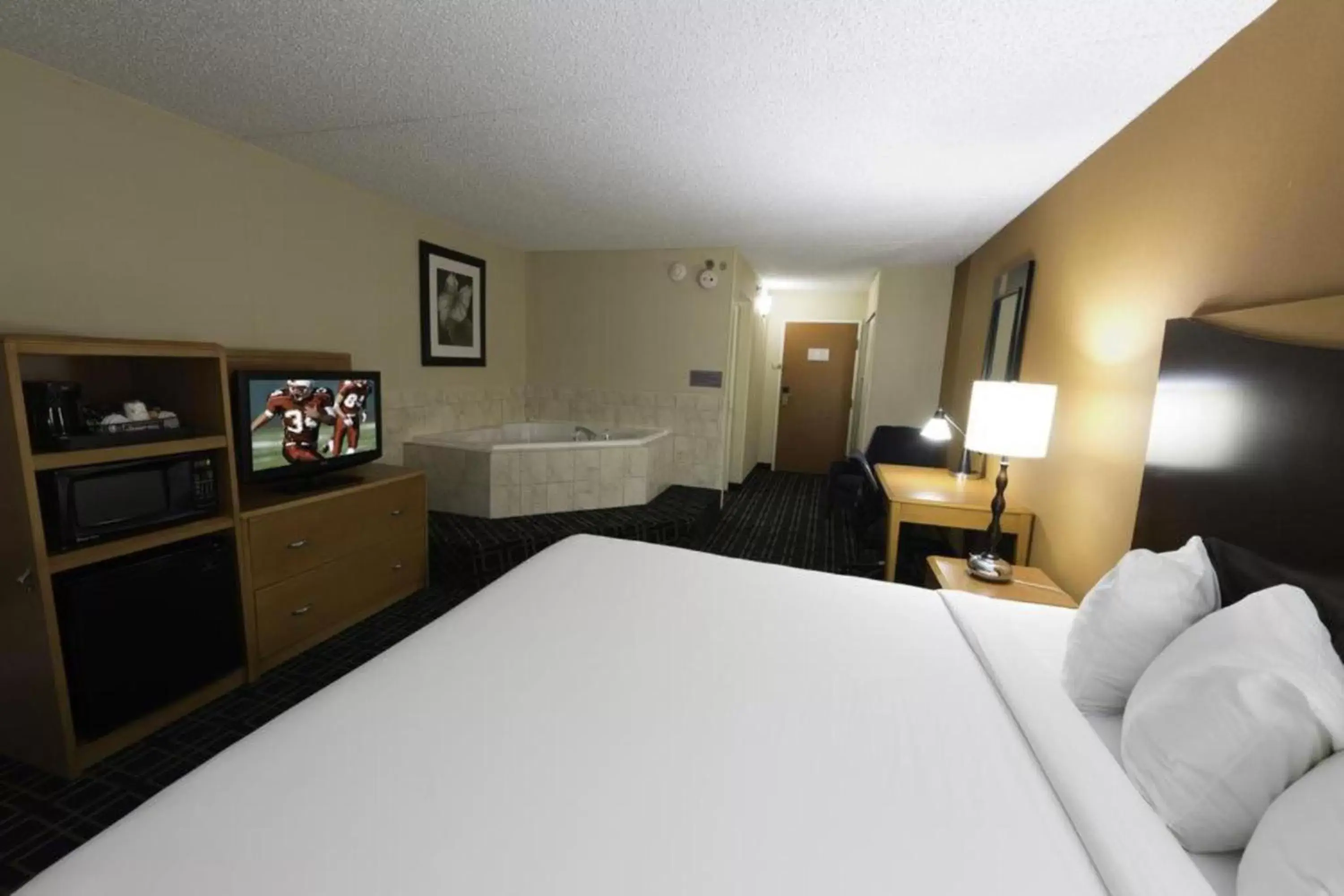 Photo of the whole room in Days Inn by Wyndham Absecon Atlantic City Area