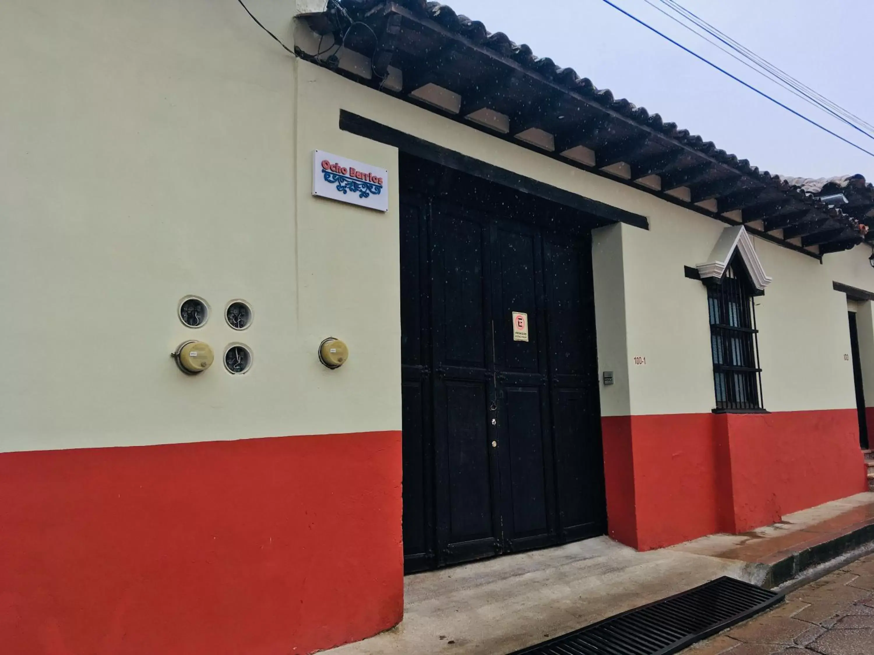 Property building in Hotel Ocho Barrios