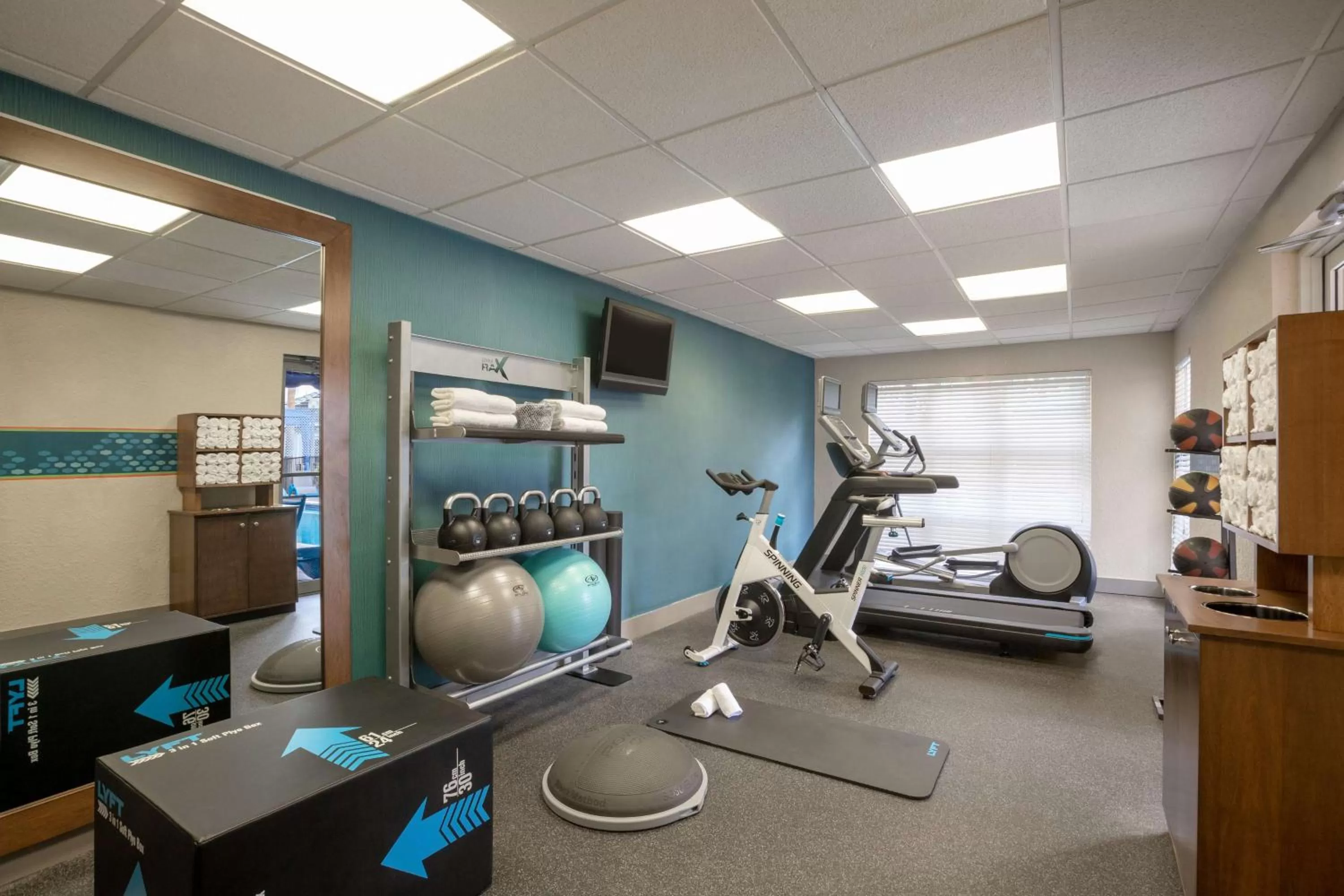 Fitness centre/facilities in Hampton Inn & Suites Fort Lauderdale Airport