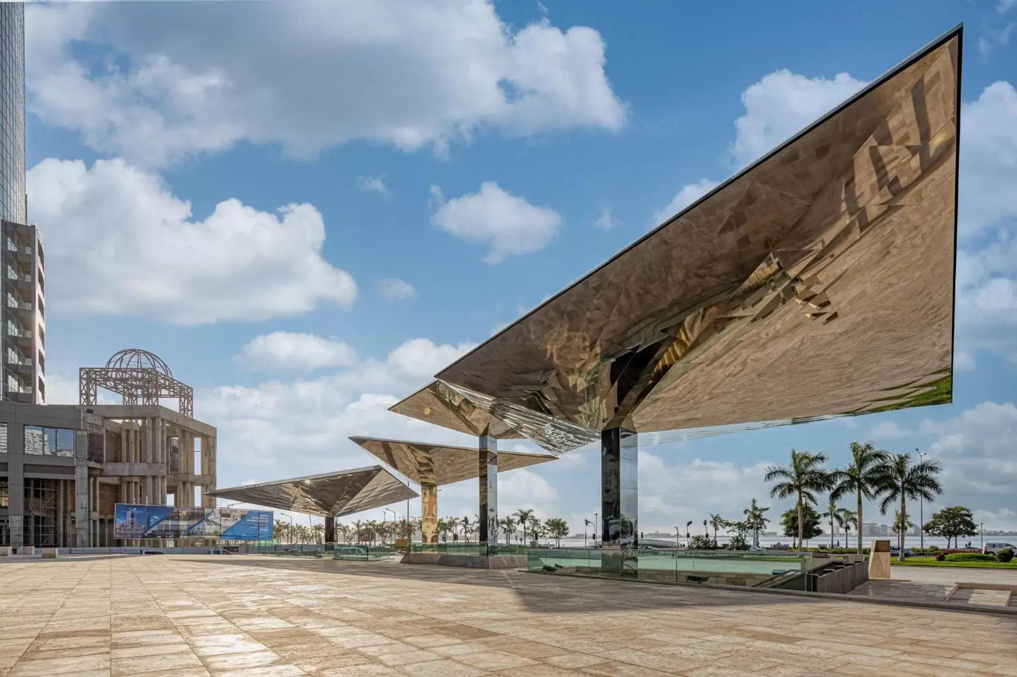 Area and facilities in InterContinental Luanda Miramar, an IHG Hotel