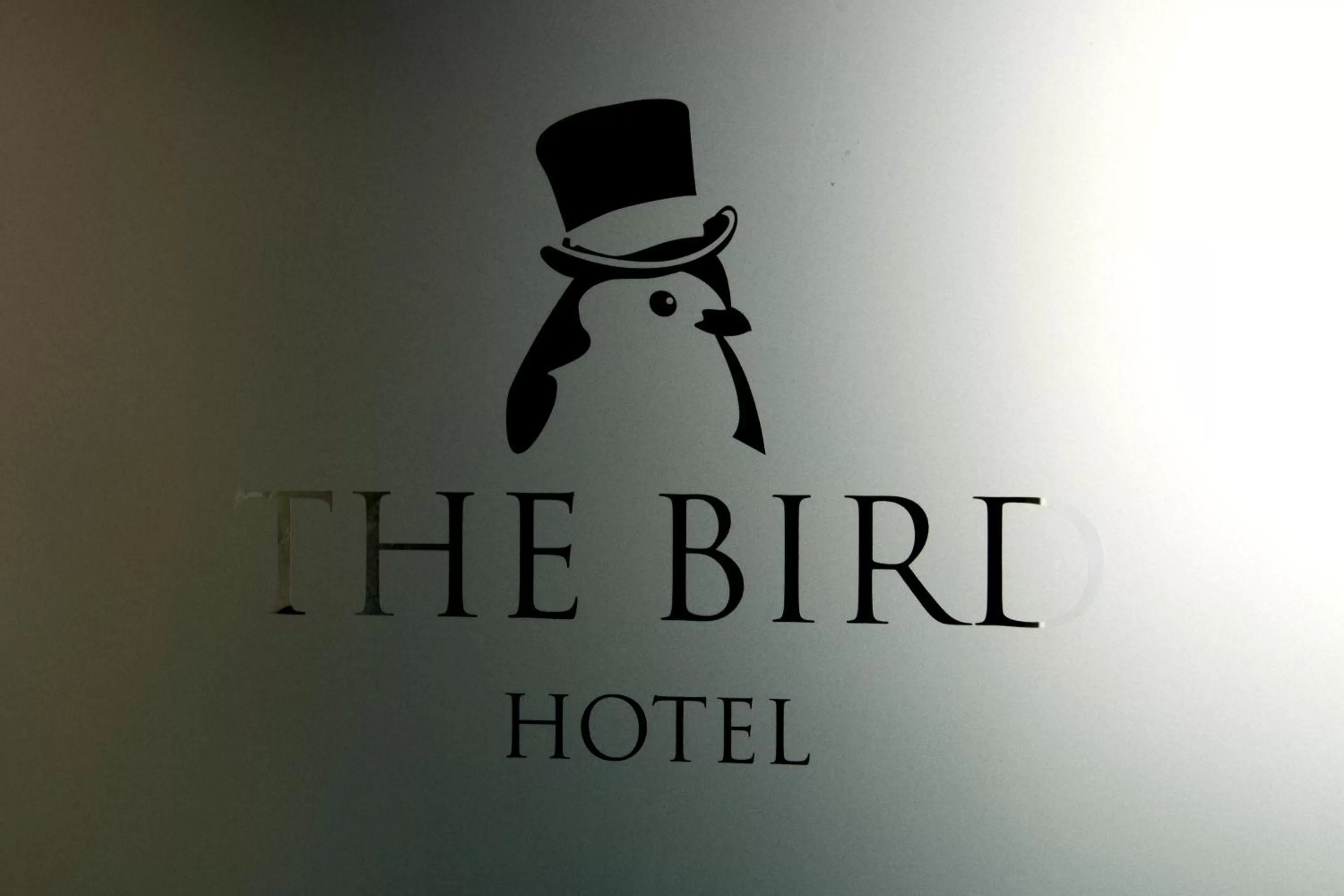 Property logo or sign in Hotel The Bird