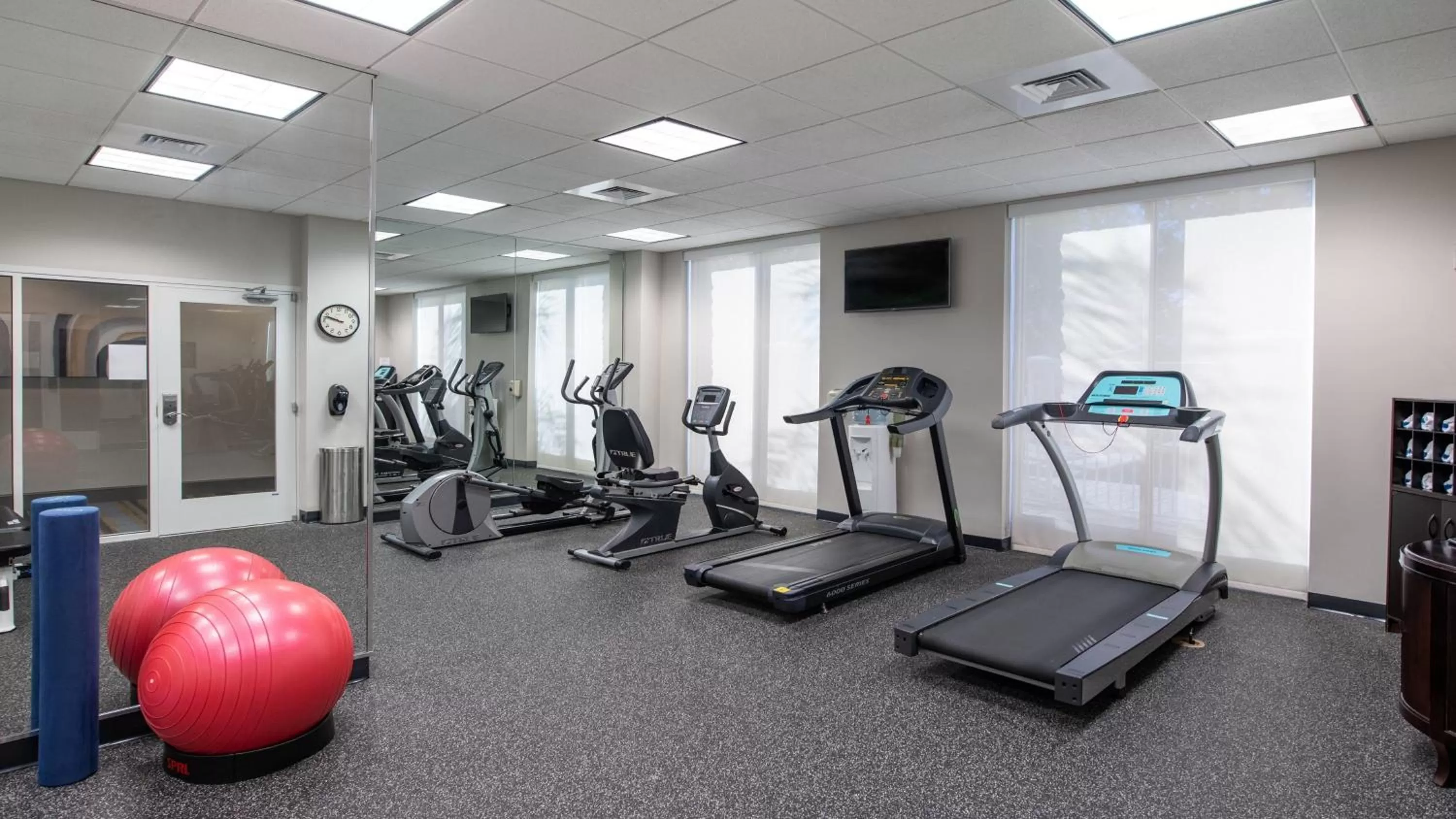 Fitness centre/facilities in Holiday Inn Hotel & Suites - Orange Park - Wells Rd.