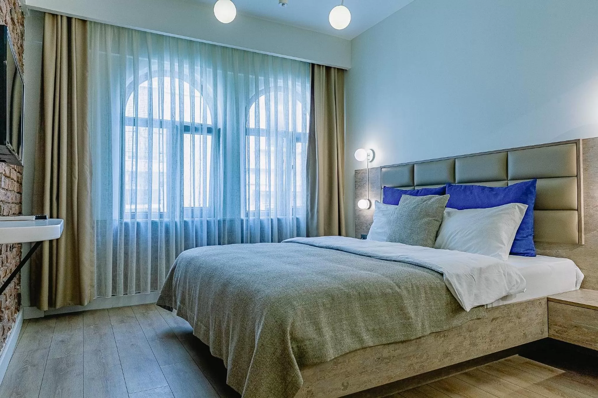 Bed in The Wilson Galata Hotel