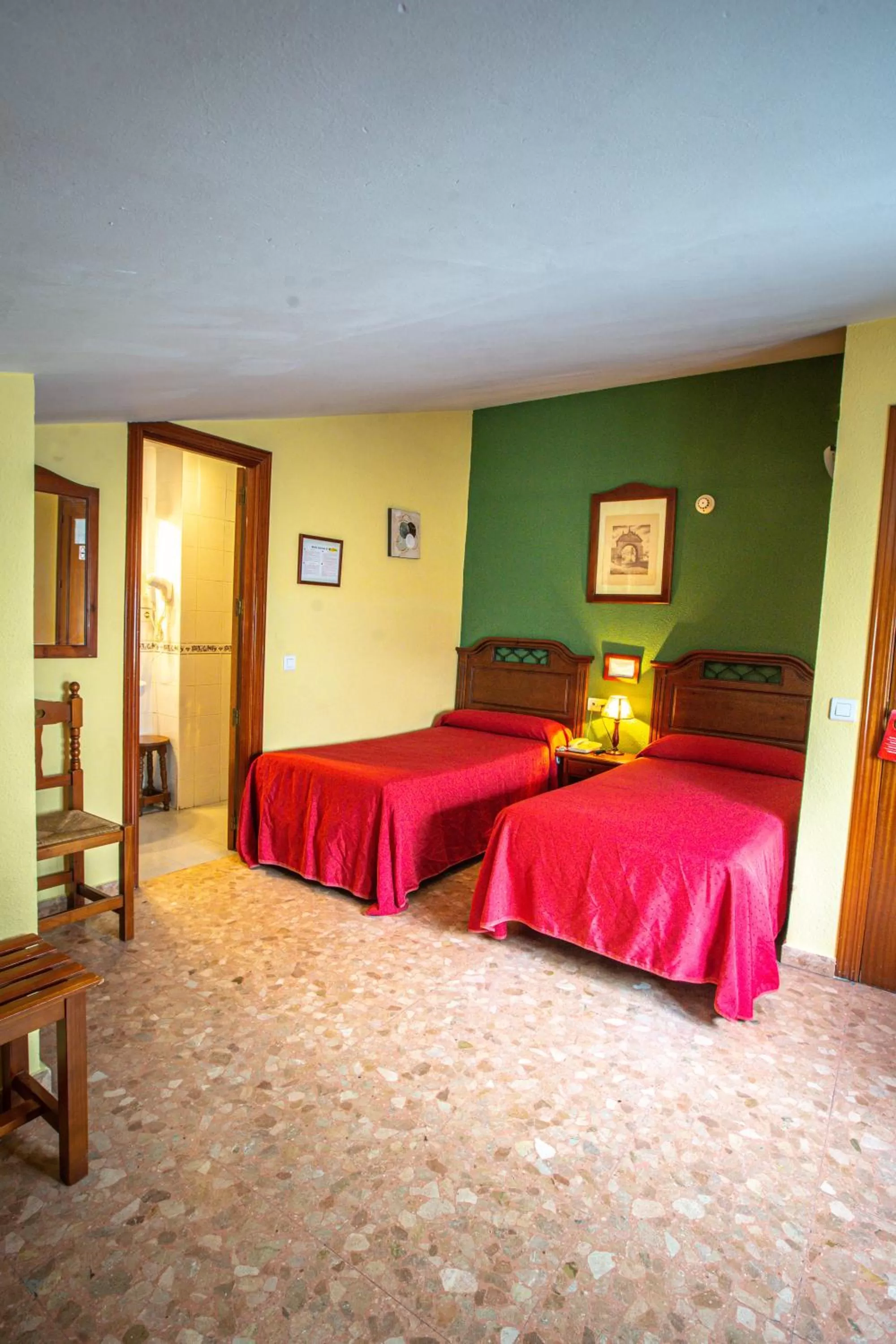 Bed in Hotel Arunda II