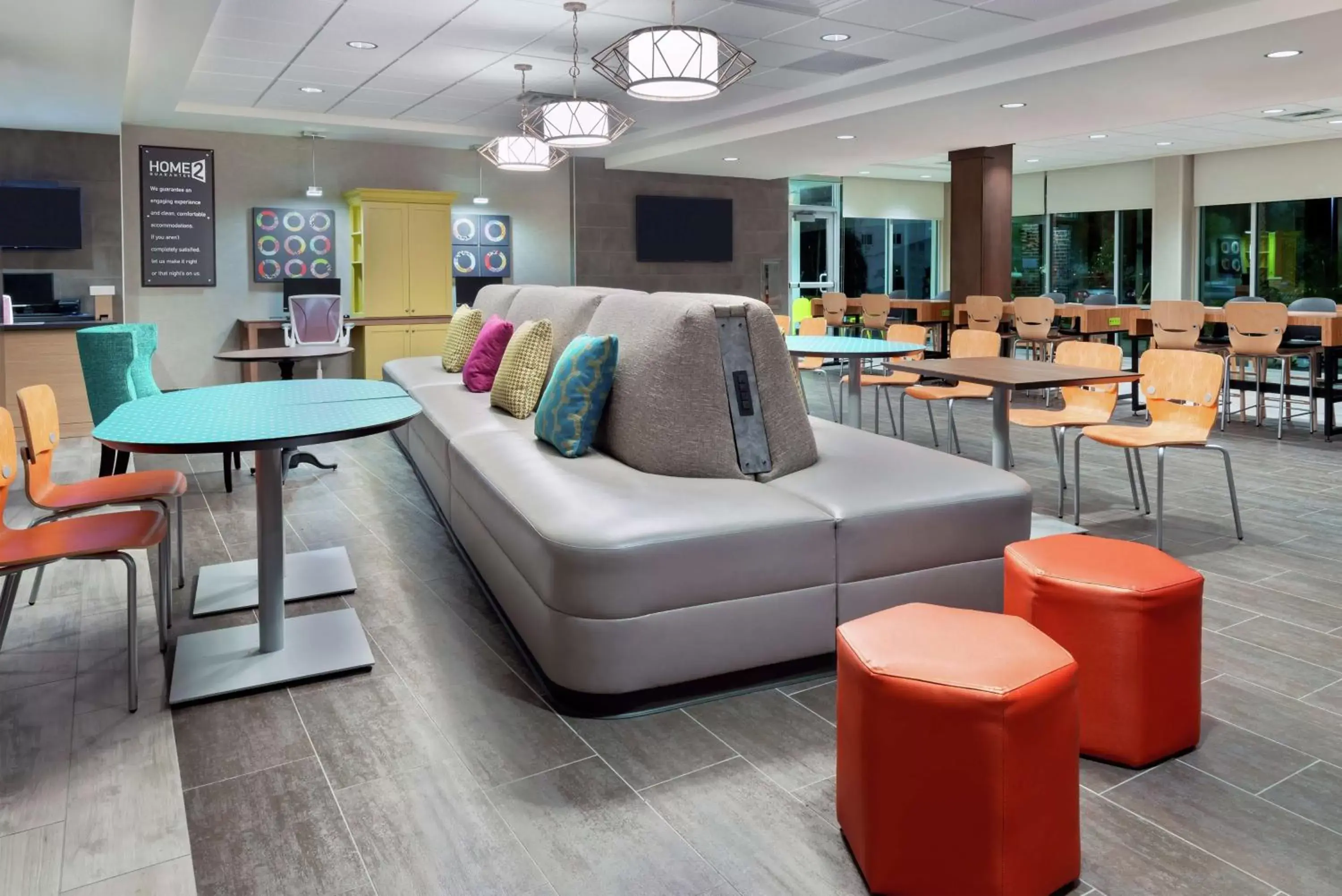 Lobby or reception in Home2 Suites By Hilton Orlando Near Universal