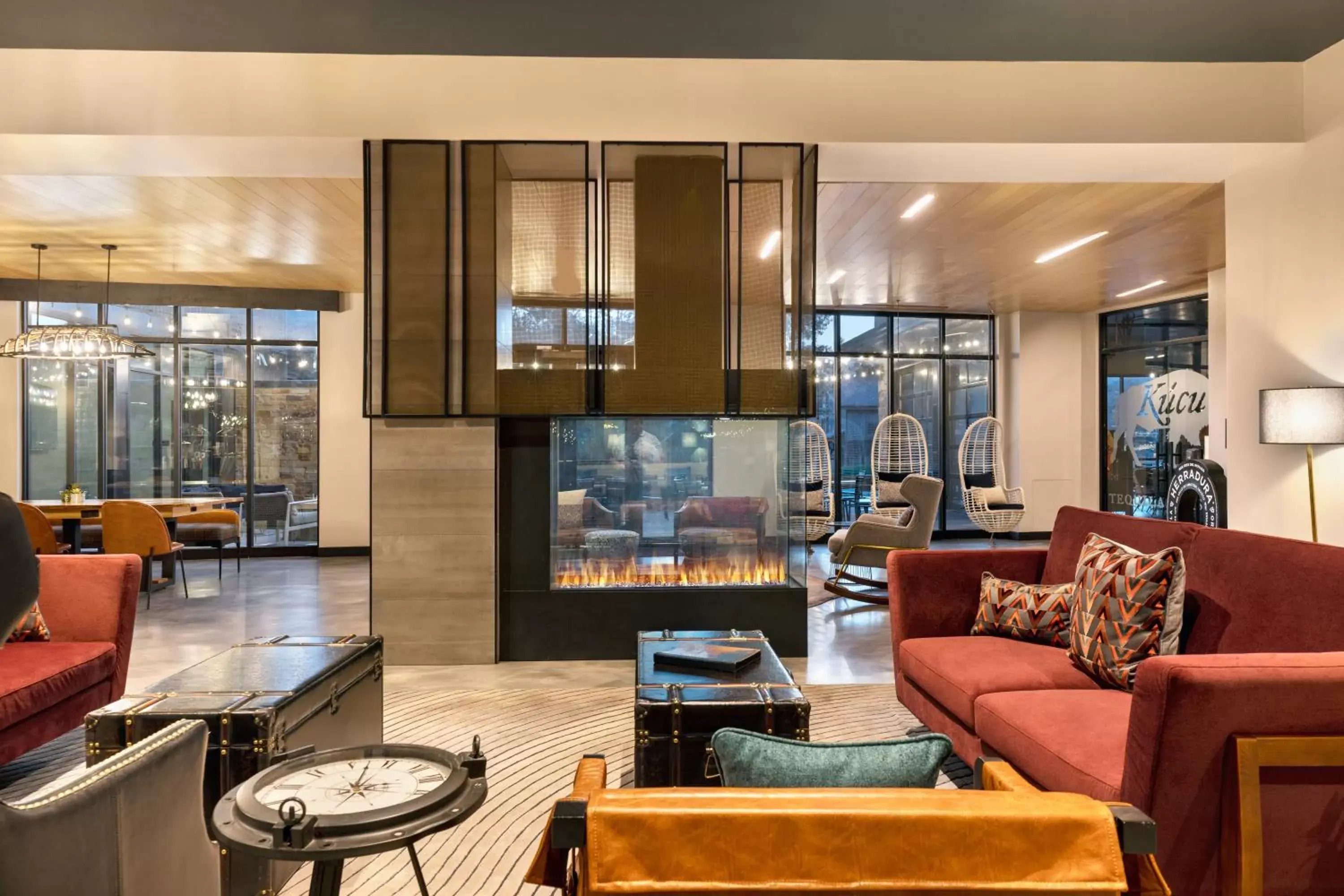 Lobby or reception in Hotel Indigo - Silverthorne by IHG Lobby or reception in Hotel Indigo - Silverthorne by IHG
