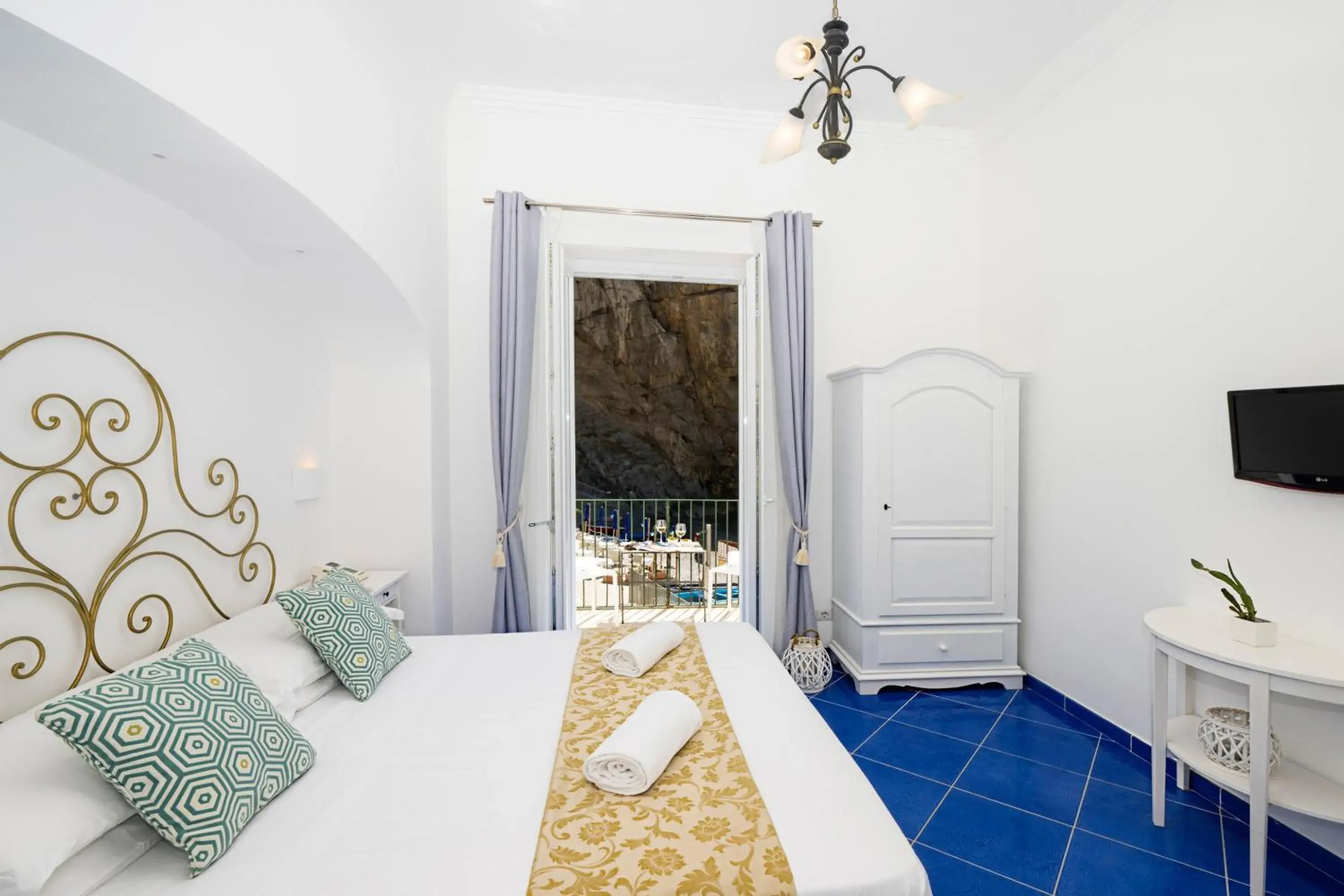 Bedroom, Bed in Hotel Alfonso A Mare